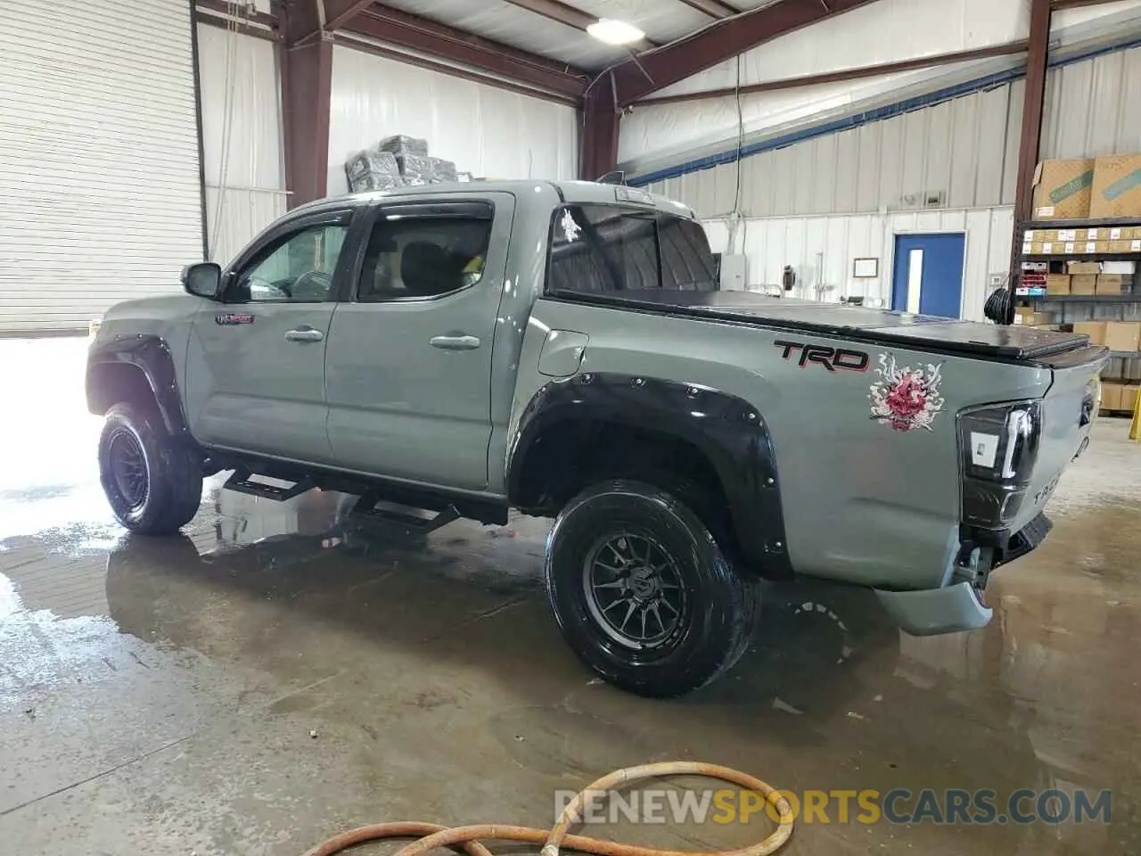 2 fotografías del automóvil dañado 3TMCZ5ANXPM541333 TOYOTA TACOMA 2023