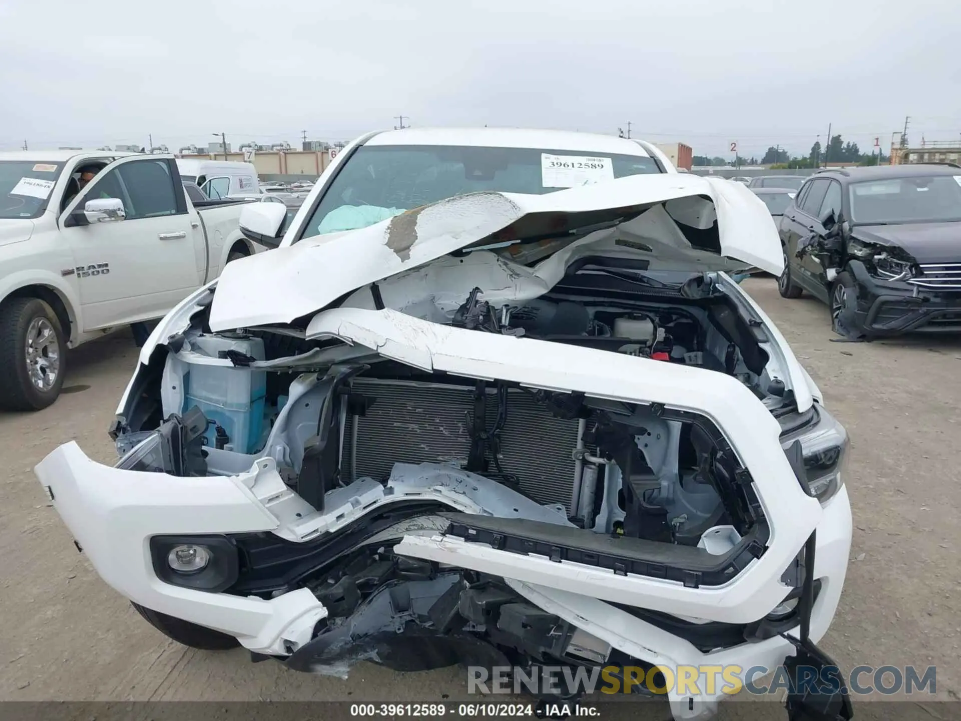 12 fotografías del automóvil dañado 3TMCZ5ANXPM620534 TOYOTA TACOMA 2023