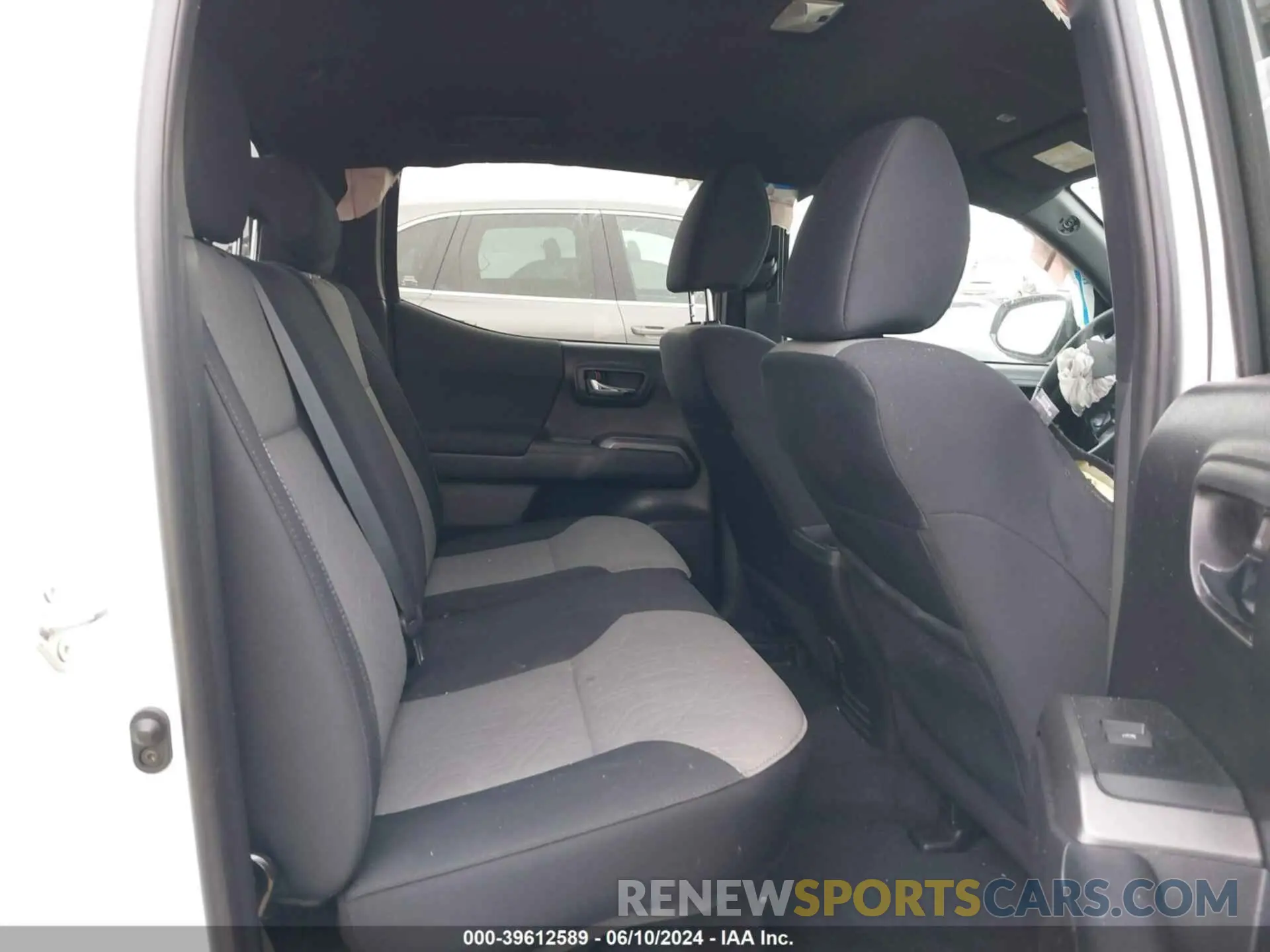 8 fotografías del automóvil dañado 3TMCZ5ANXPM620534 TOYOTA TACOMA 2023