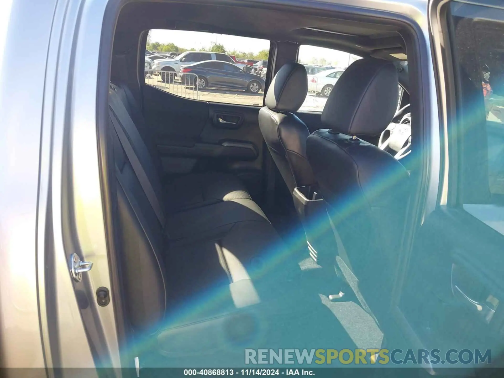 8 fotografías del automóvil dañado 3TMDZ5BN0PM147827 TOYOTA TACOMA 2023