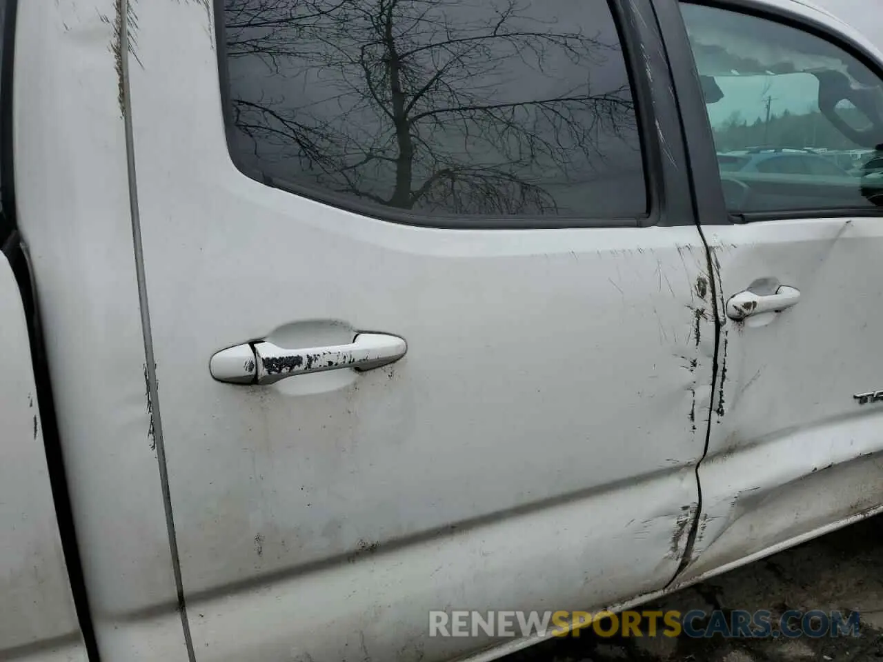 11 fotografías del automóvil dañado 3TMDZ5BN0PM157807 TOYOTA TACOMA 2023