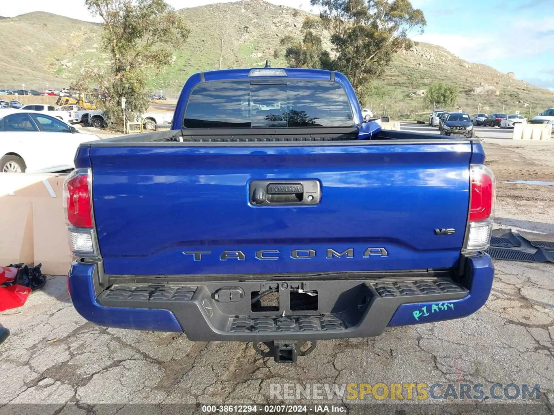 17 fotografías del automóvil dañado 3TMDZ5BN0PM166037 TOYOTA TACOMA 2023