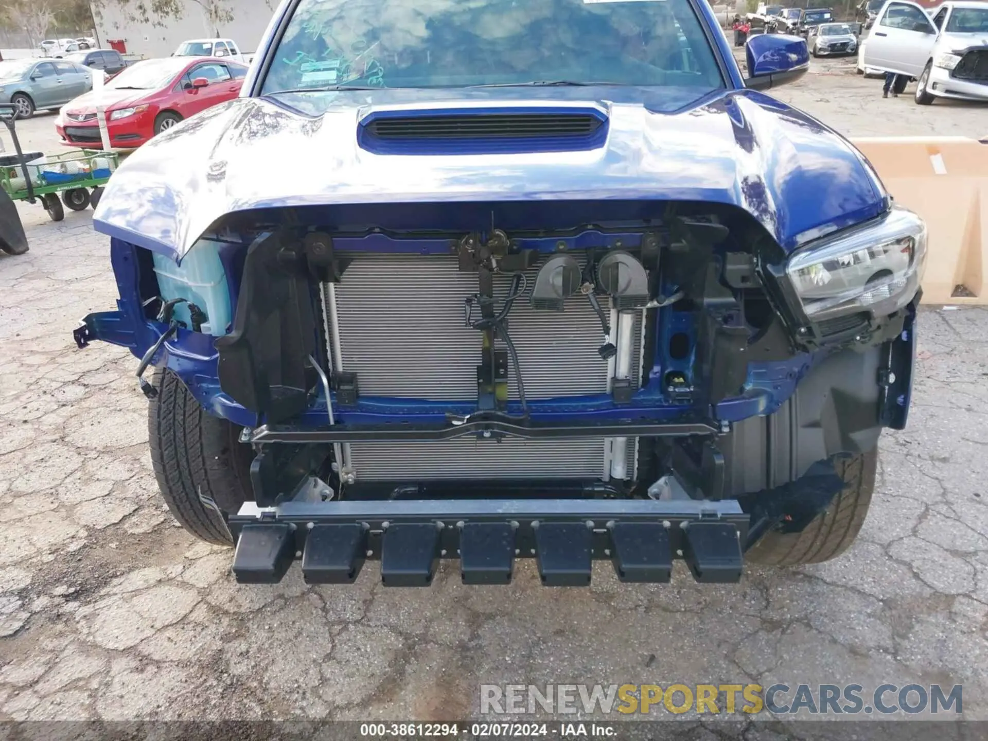 6 fotografías del automóvil dañado 3TMDZ5BN0PM166037 TOYOTA TACOMA 2023