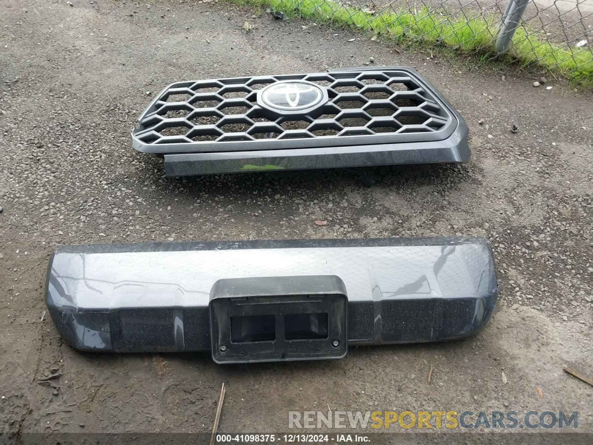 11 fotografías del automóvil dañado 3TMDZ5BN1PM142619 TOYOTA TACOMA 2023