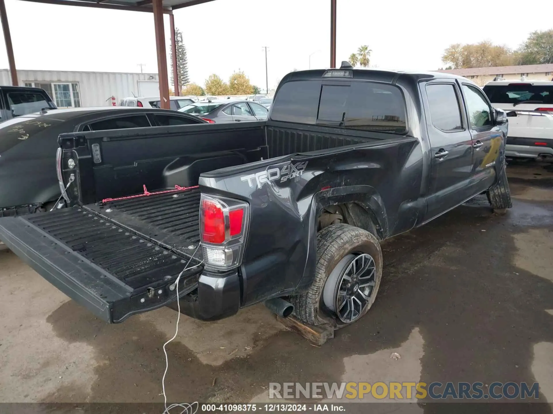 4 fotografías del automóvil dañado 3TMDZ5BN1PM142619 TOYOTA TACOMA 2023