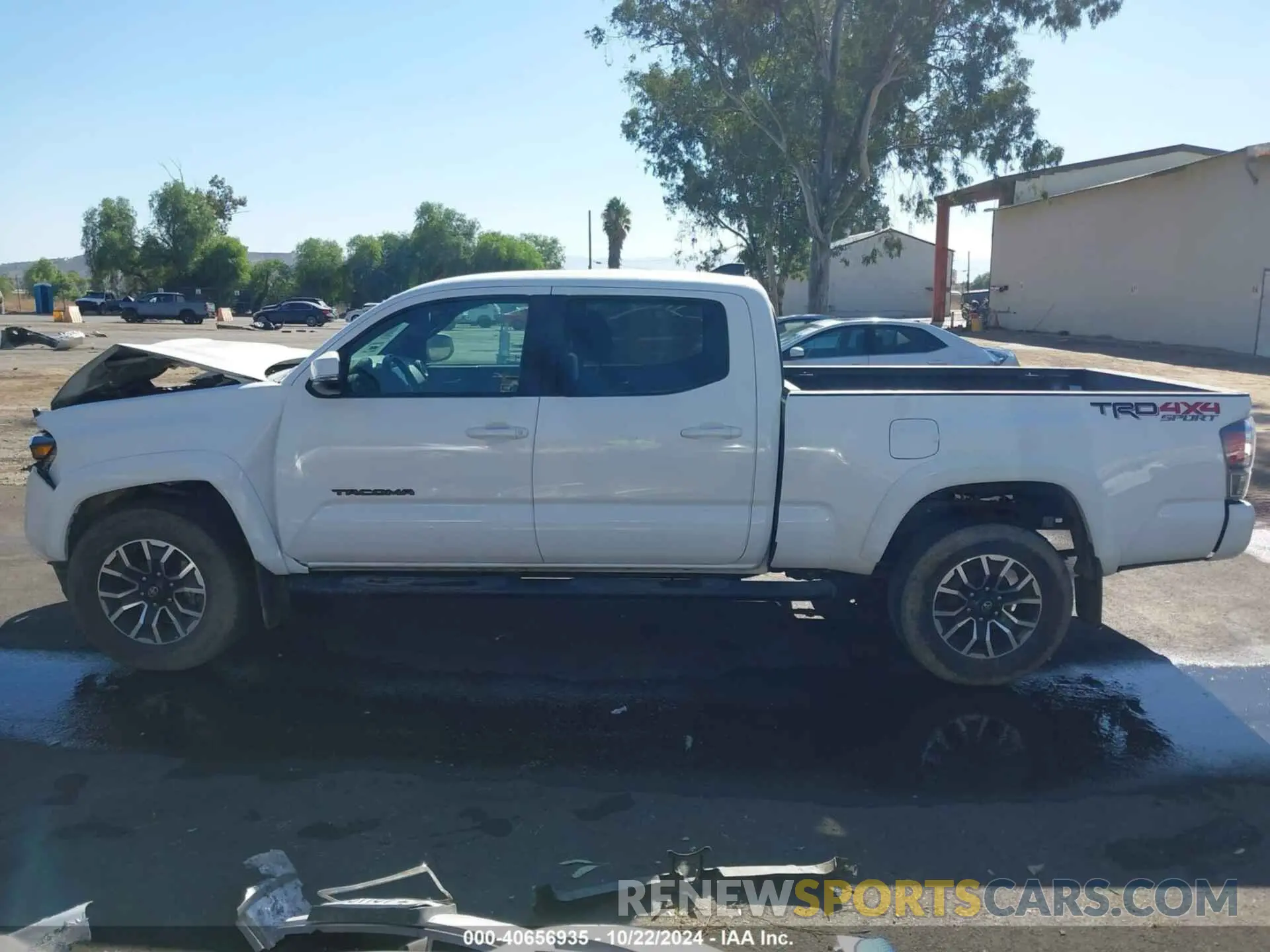 14 fotografías del automóvil dañado 3TMDZ5BN3PM142458 TOYOTA TACOMA 2023