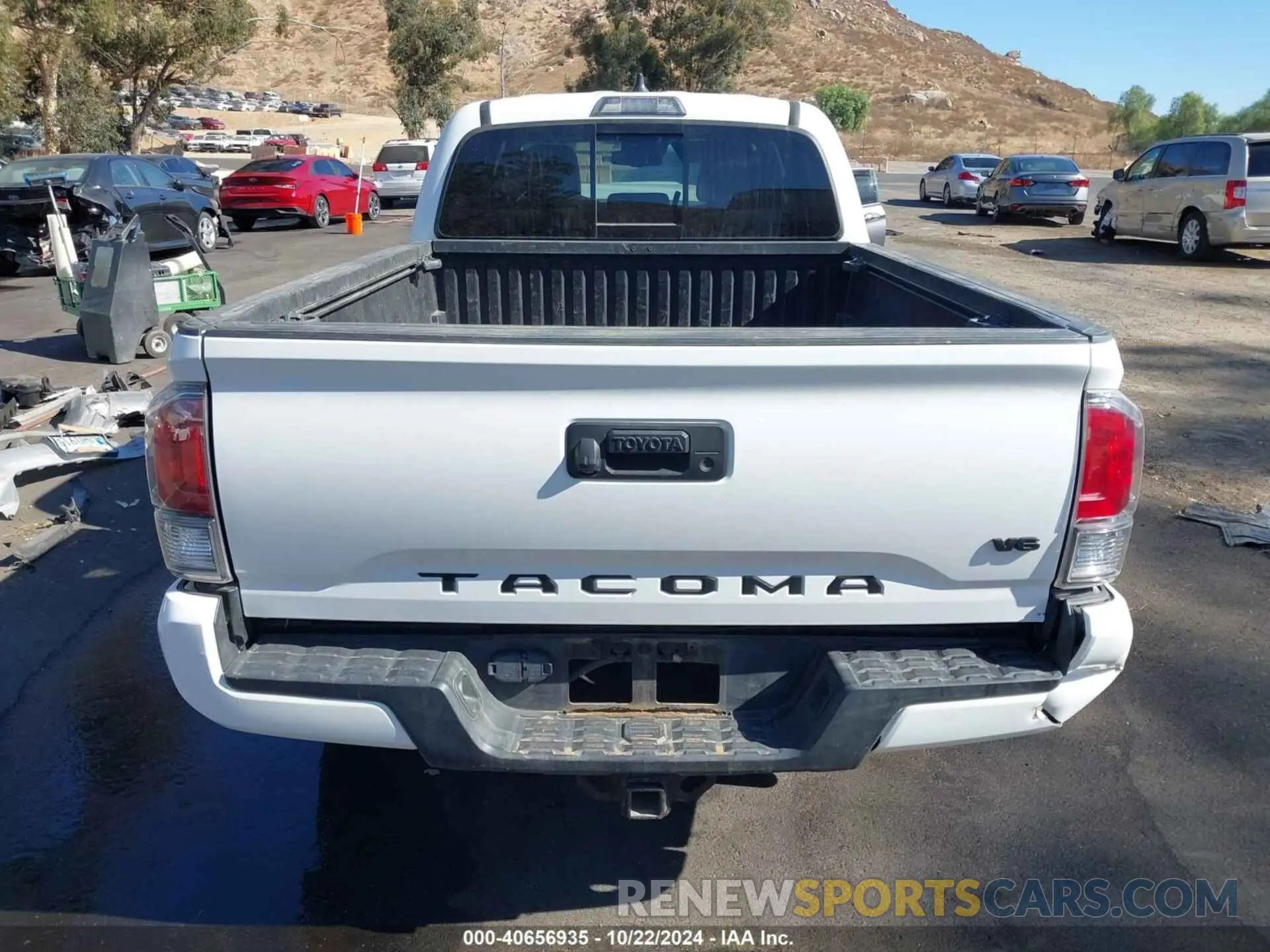 16 fotografías del automóvil dañado 3TMDZ5BN3PM142458 TOYOTA TACOMA 2023