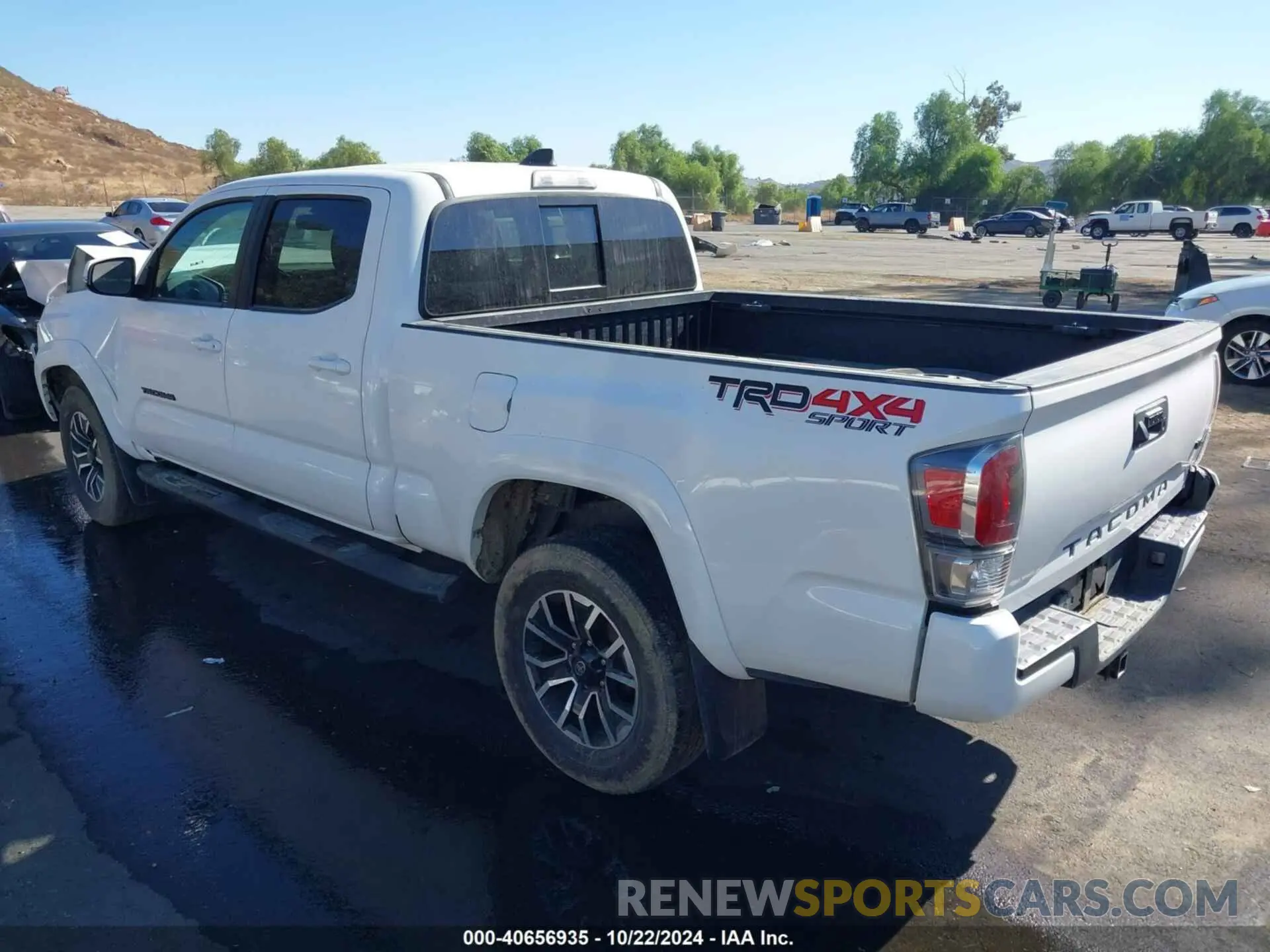 3 fotografías del automóvil dañado 3TMDZ5BN3PM142458 TOYOTA TACOMA 2023