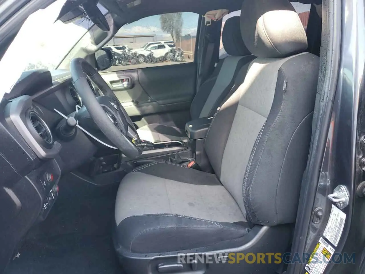 7 fotografías del automóvil dañado 3TMDZ5BN6PM143474 TOYOTA TACOMA 2023