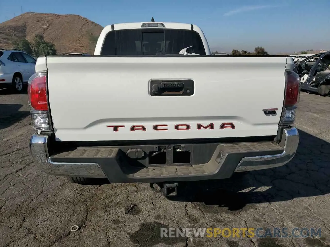 6 fotografías del automóvil dañado 3TMDZ5BN6PM152577 TOYOTA TACOMA 2023