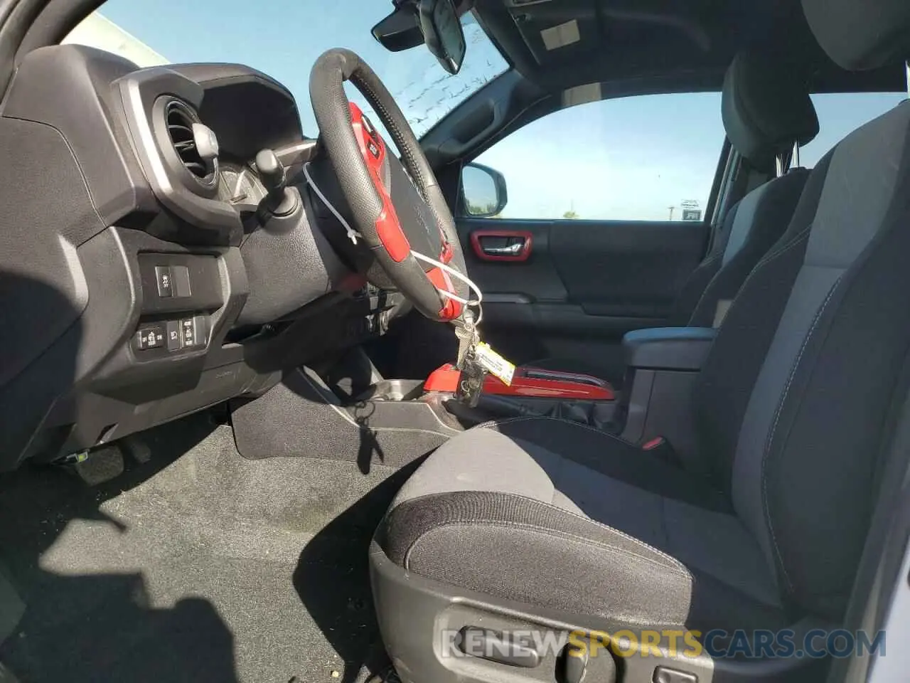 7 fotografías del automóvil dañado 3TMDZ5BN6PM152577 TOYOTA TACOMA 2023
