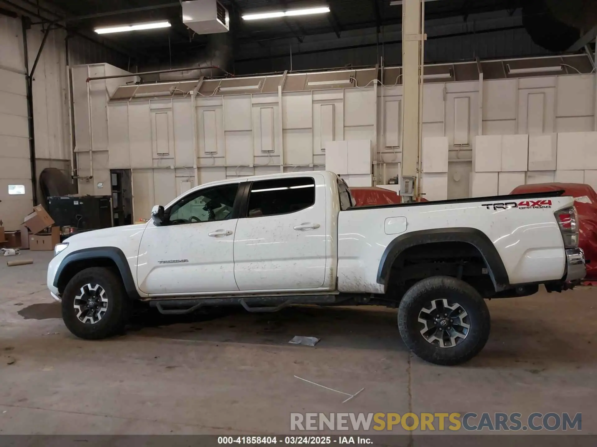 14 fotografías del automóvil dañado 3TMDZ5BN6PM155155 TOYOTA TACOMA 2023