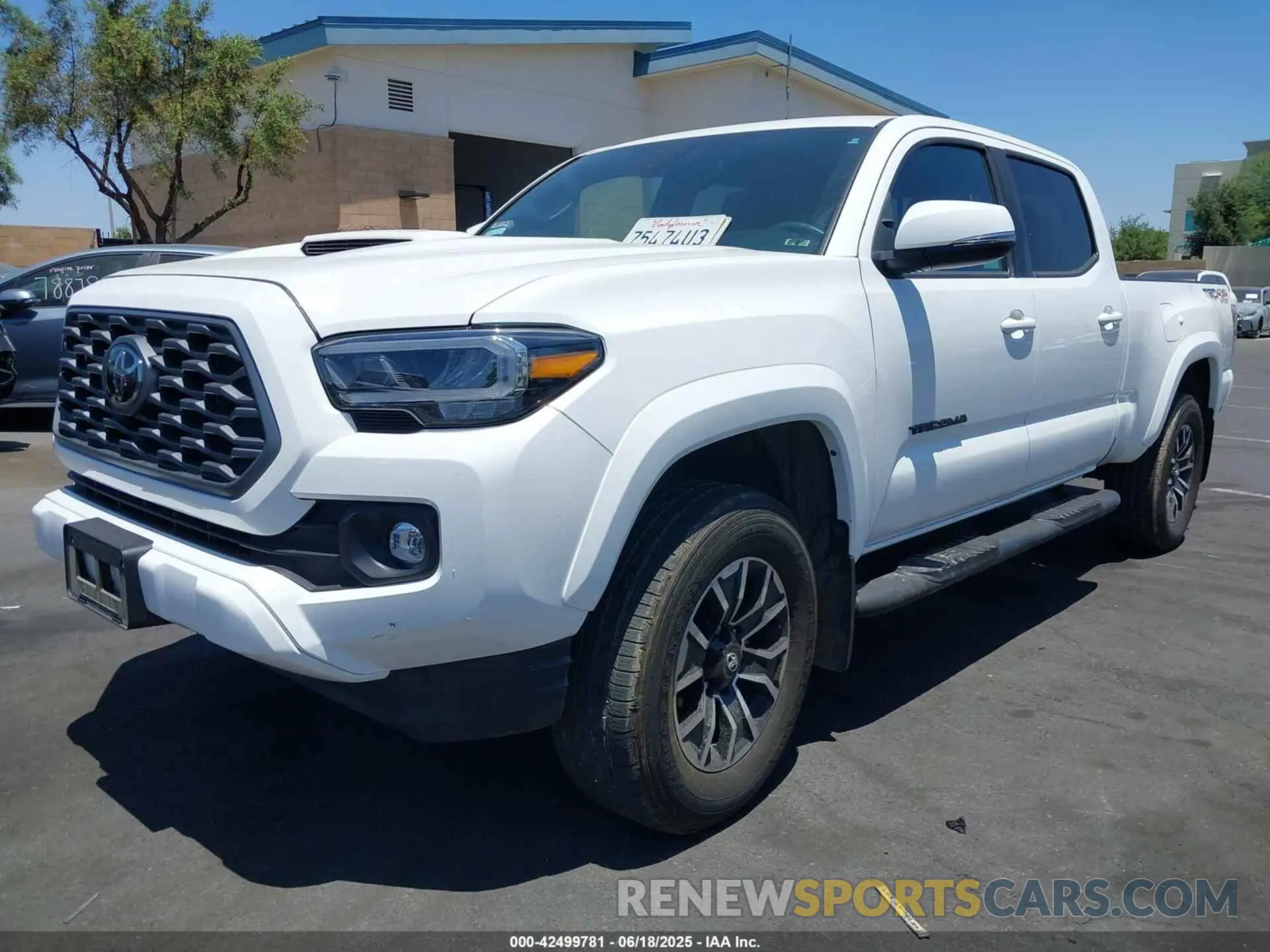 2 fotografías del automóvil dañado 3TMDZ5BN7PM159618 TOYOTA TACOMA 2023