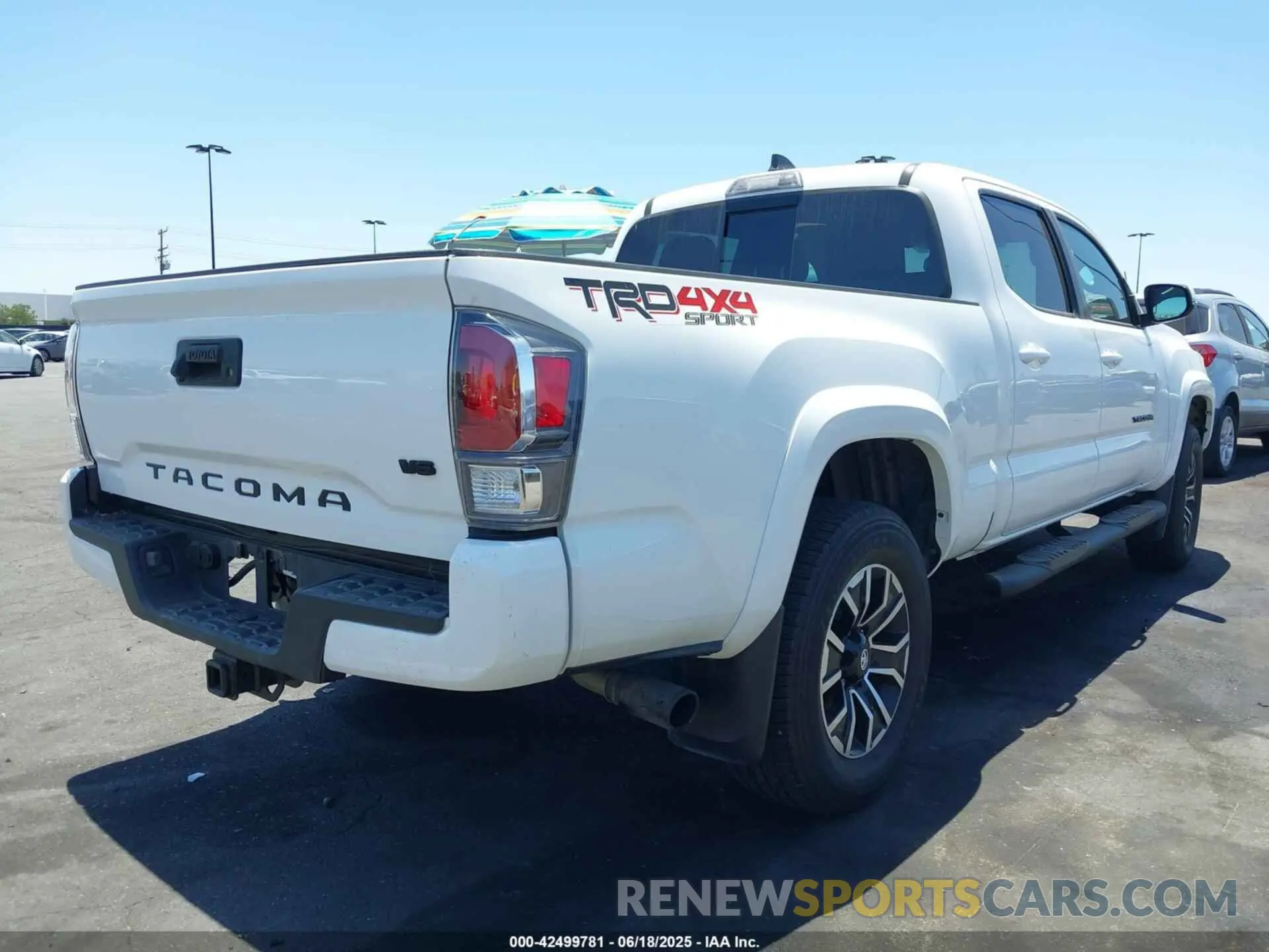 4 fotografías del automóvil dañado 3TMDZ5BN7PM159618 TOYOTA TACOMA 2023