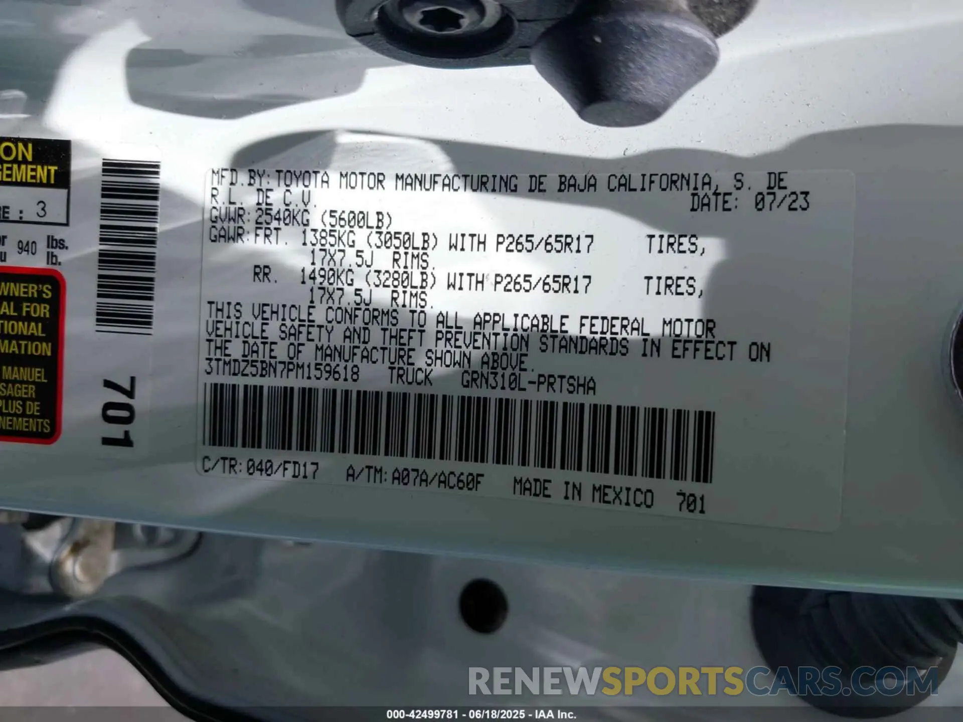9 fotografías del automóvil dañado 3TMDZ5BN7PM159618 TOYOTA TACOMA 2023
