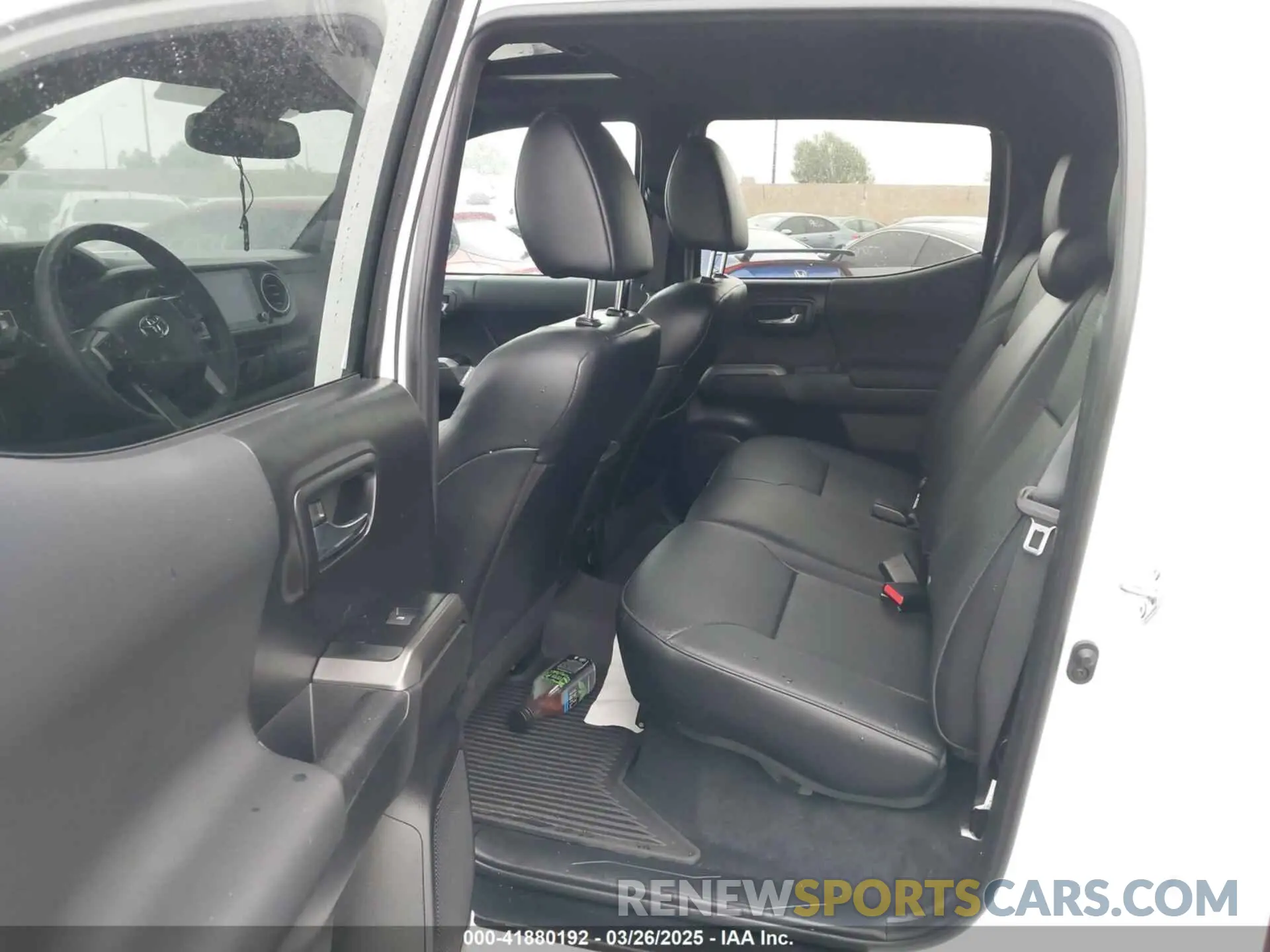 8 fotografías del automóvil dañado 3TMDZ5BN7PM162132 TOYOTA TACOMA 2023
