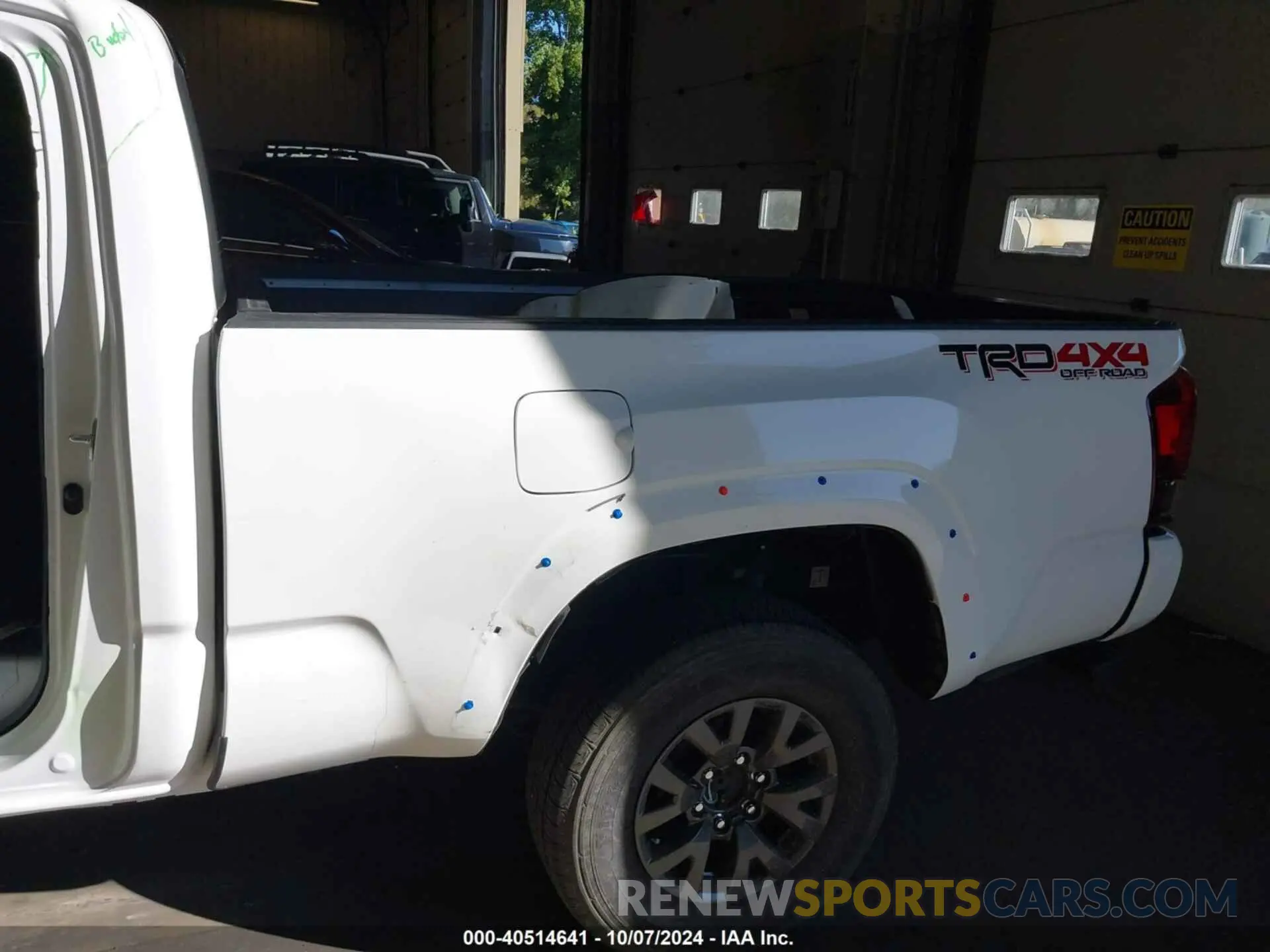 18 fotografías del automóvil dañado 3TMDZ5BN7PM166746 TOYOTA TACOMA 2023