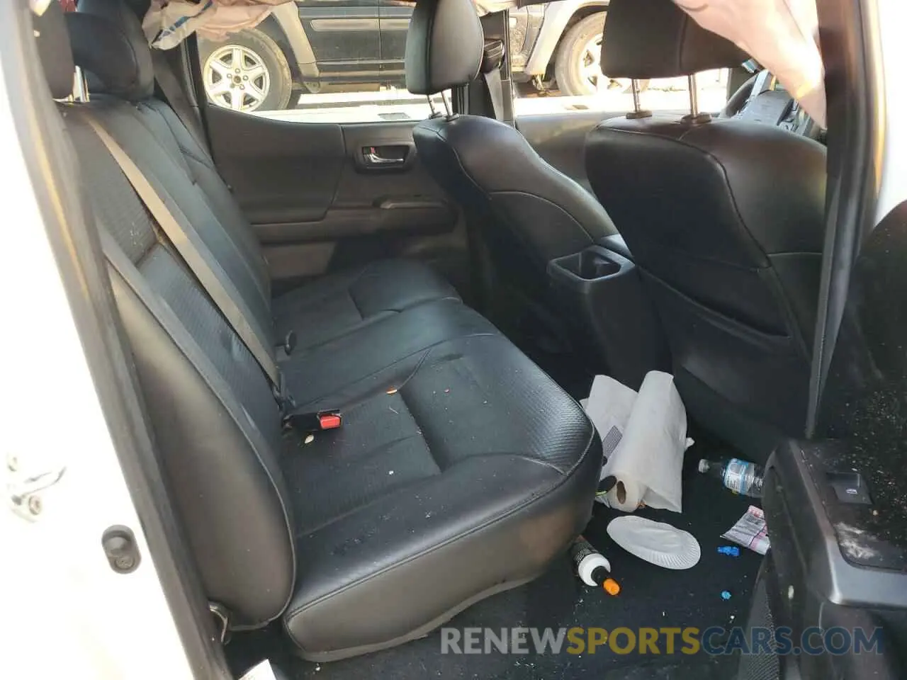 10 fotografías del automóvil dañado 3TMDZ5BN8PM142486 TOYOTA TACOMA 2023