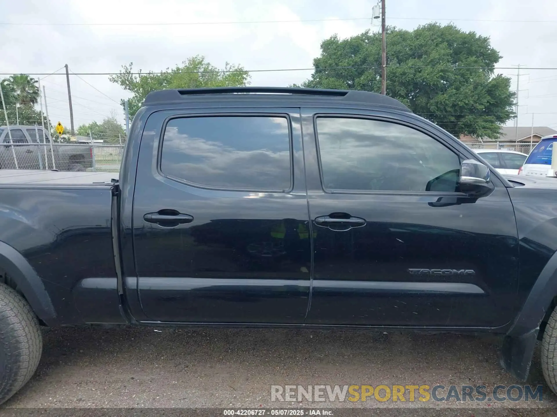 13 fotografías del automóvil dañado 3TMDZ5BN9PM147969 TOYOTA TACOMA 2023