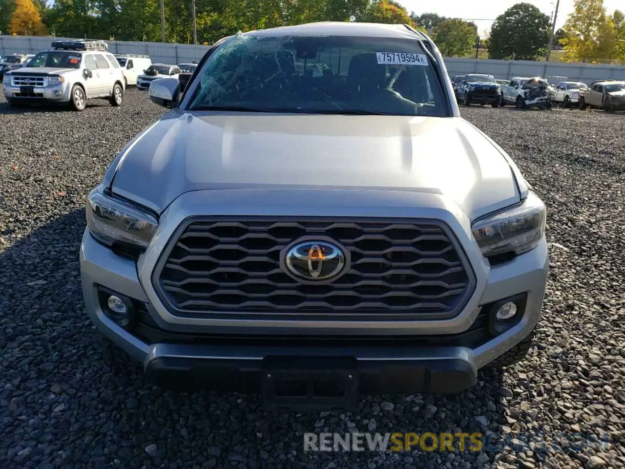 5 fotografías del automóvil dañado 3TMDZ5BNXPM147754 TOYOTA TACOMA 2023