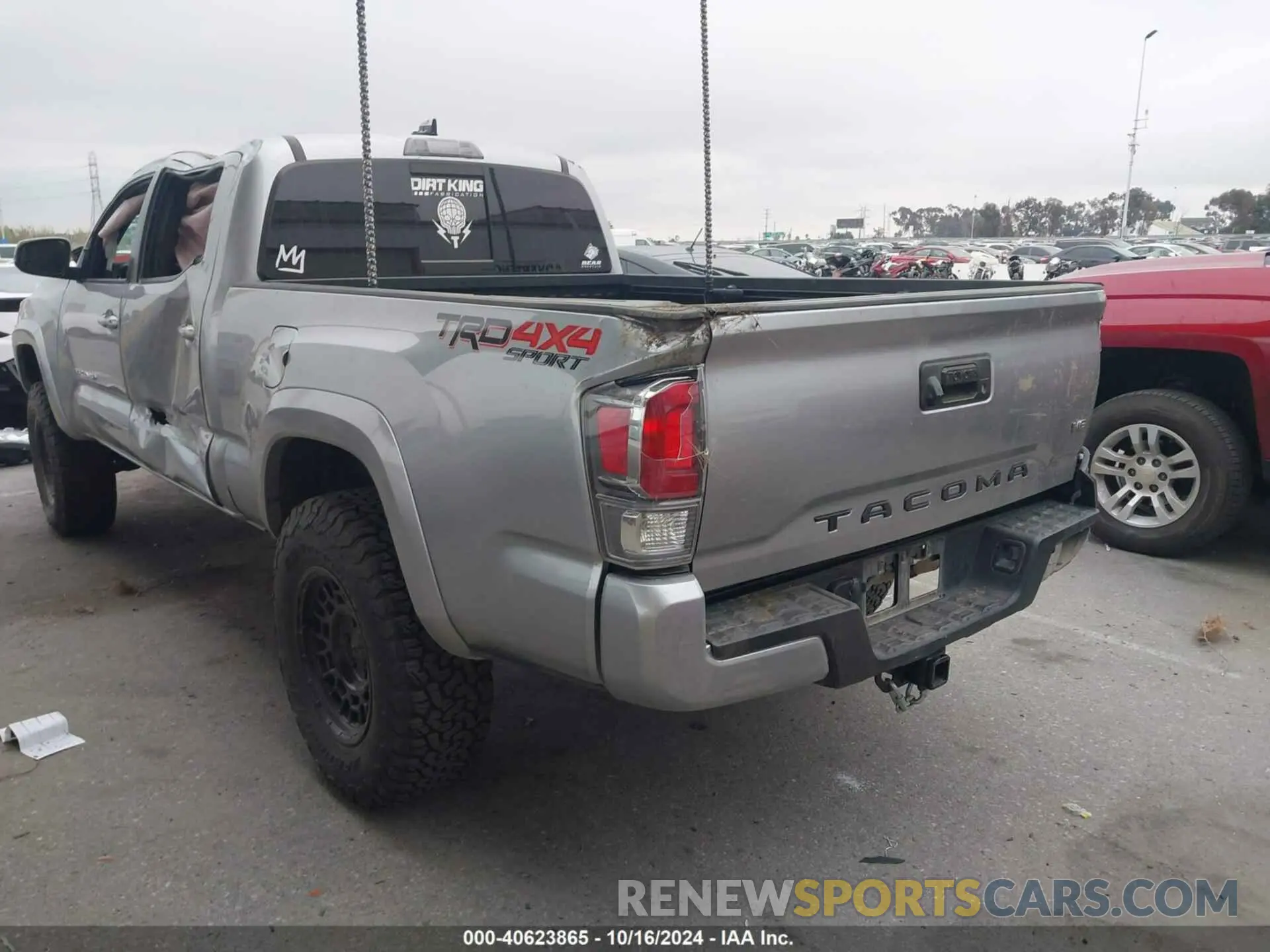 3 fotografías del automóvil dañado 3TMDZ5BNXPM153666 TOYOTA TACOMA 2023
