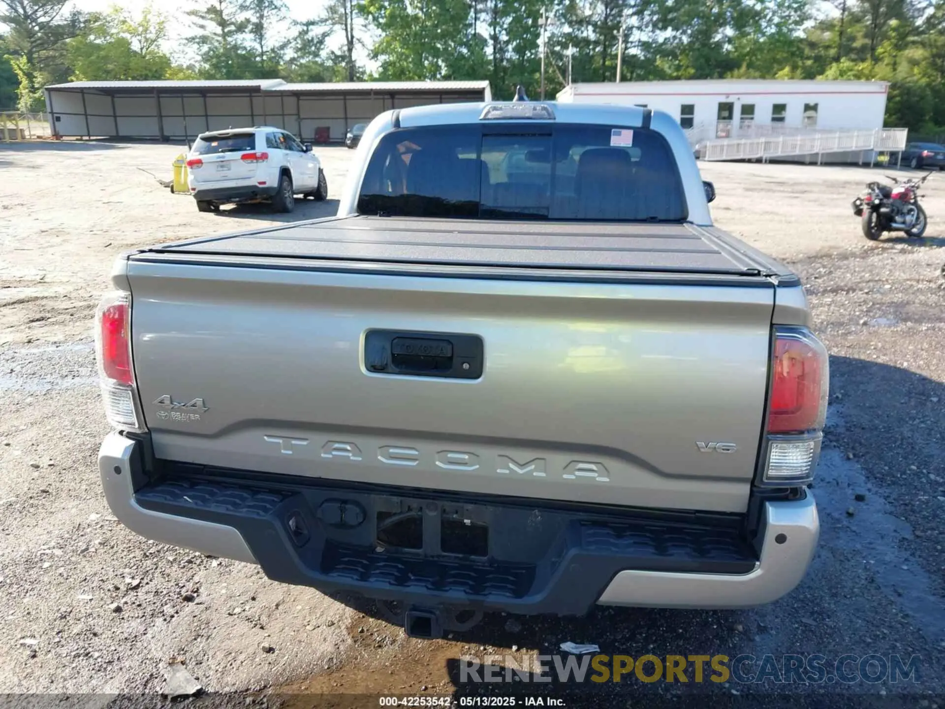 16 fotografías del automóvil dañado 3TMGZ5AN6PM611072 TOYOTA TACOMA 2023