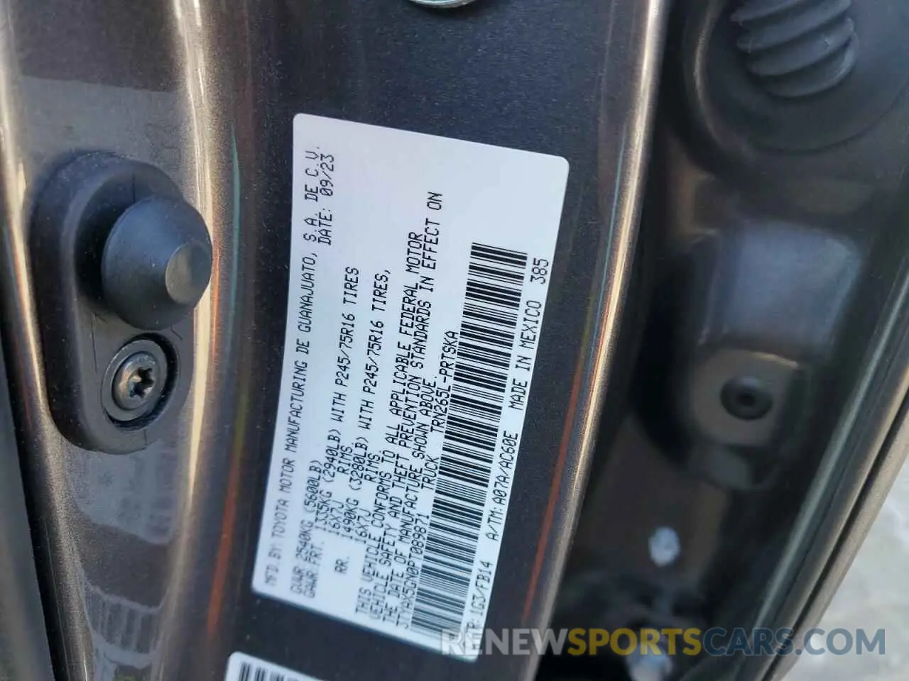 12 fotografías del automóvil dañado 3TYAX5GN0PT089871 TOYOTA TACOMA 2023