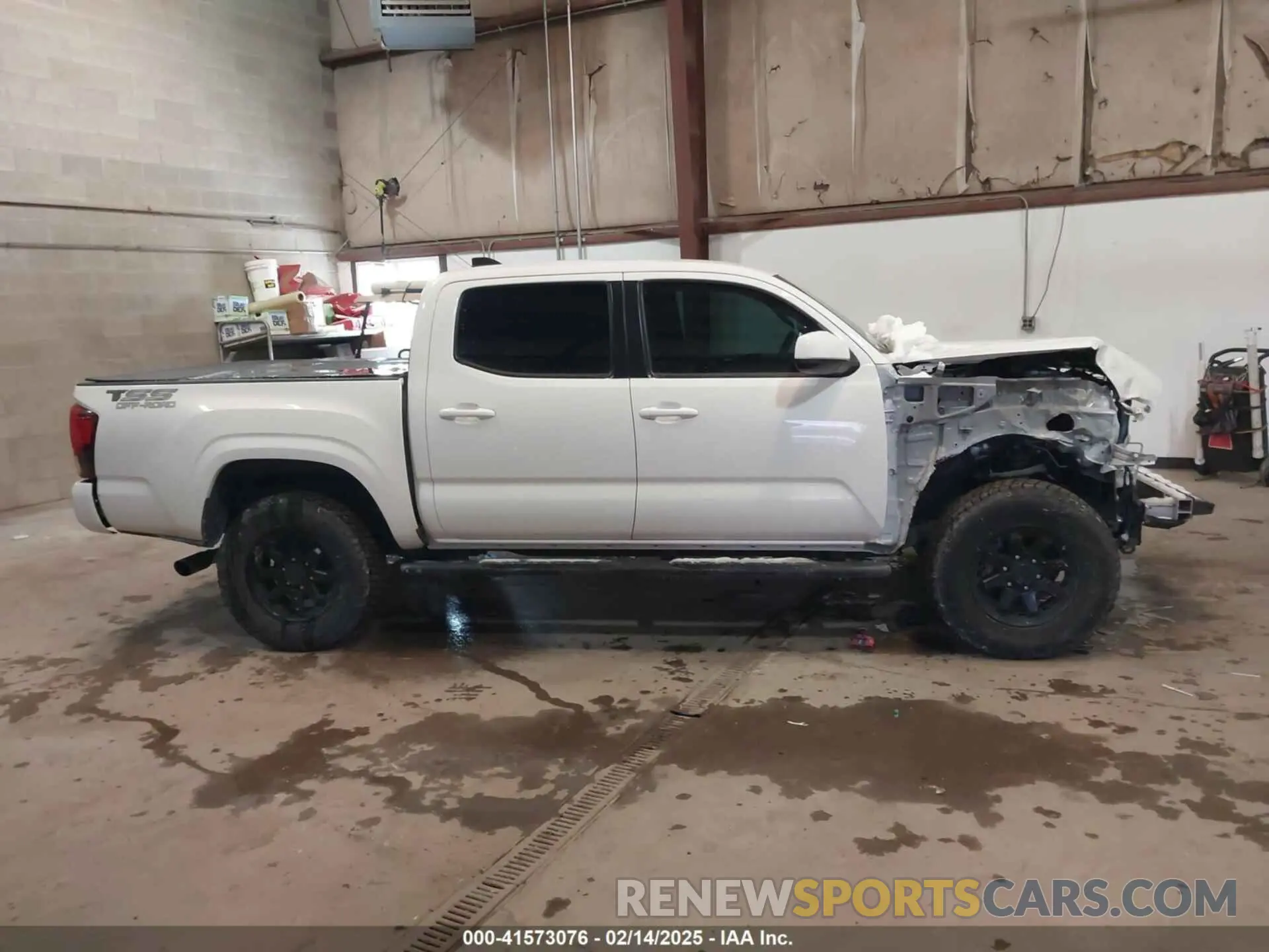 14 fotografías del automóvil dañado 3TYAX5GN1PT072089 TOYOTA TACOMA 2023