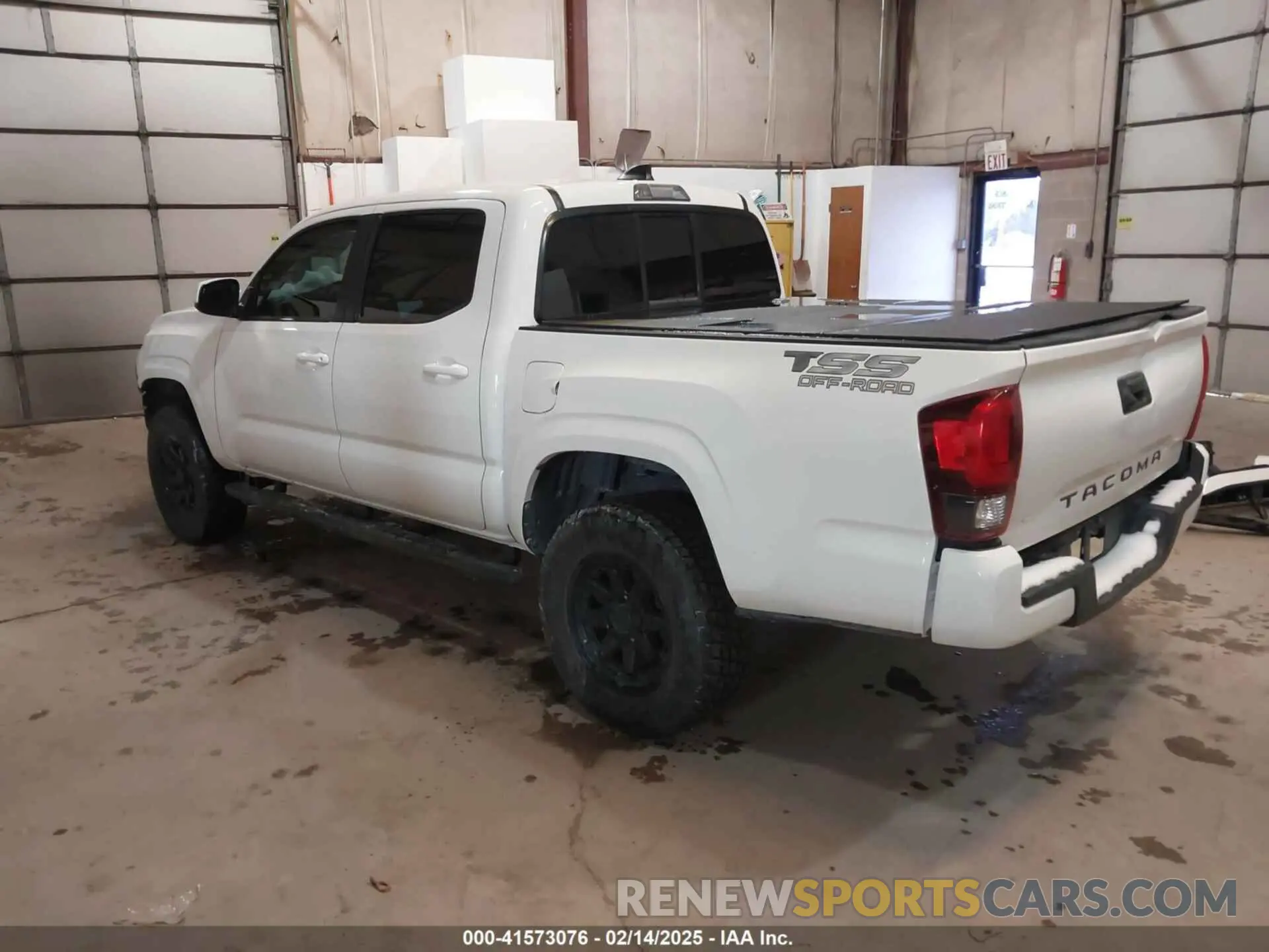 3 fotografías del automóvil dañado 3TYAX5GN1PT072089 TOYOTA TACOMA 2023