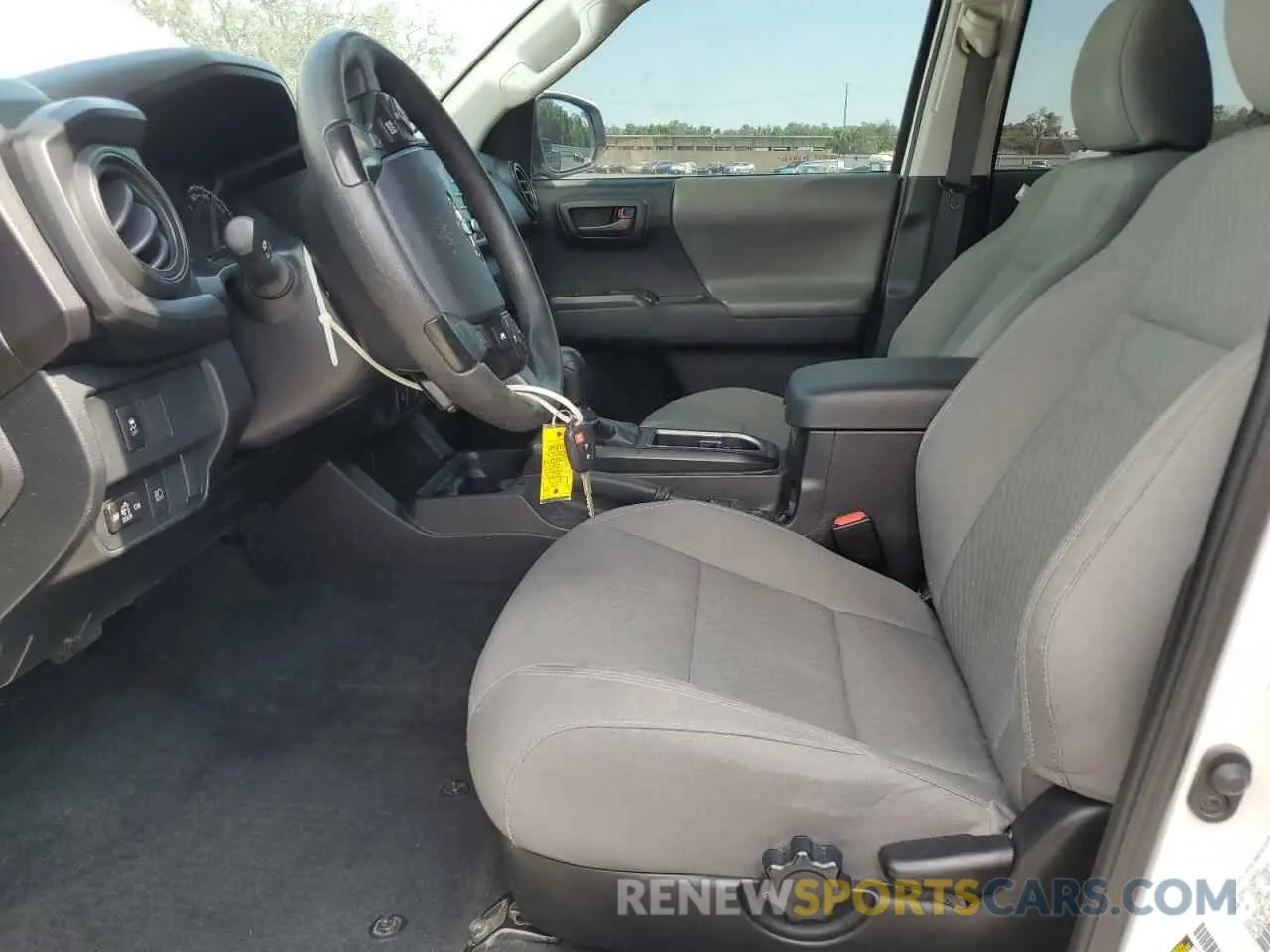 7 fotografías del automóvil dañado 3TYAX5GN2PT080993 TOYOTA TACOMA 2023