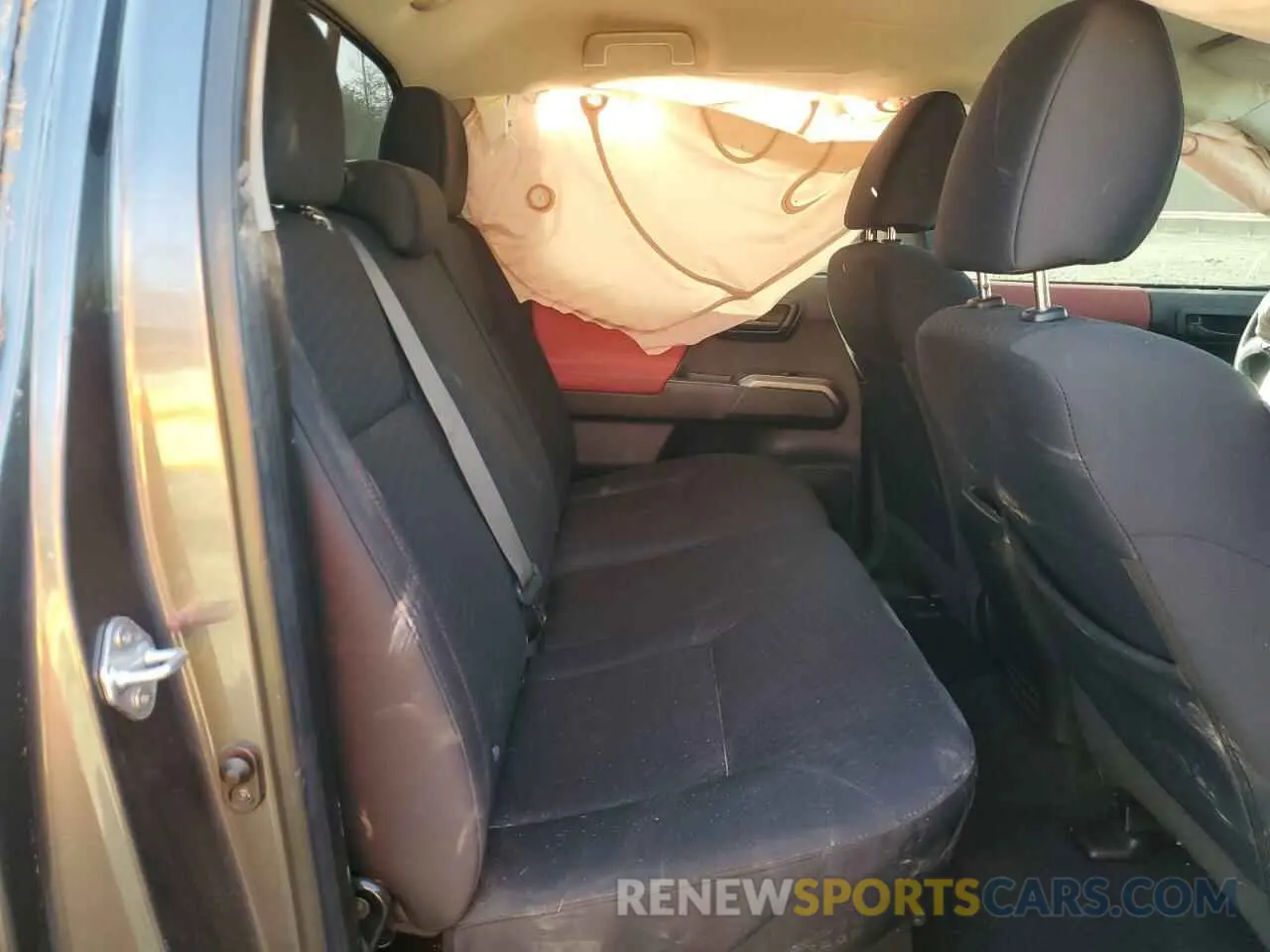 10 fotografías del automóvil dañado 3TYAX5GN4PT069543 TOYOTA TACOMA 2023