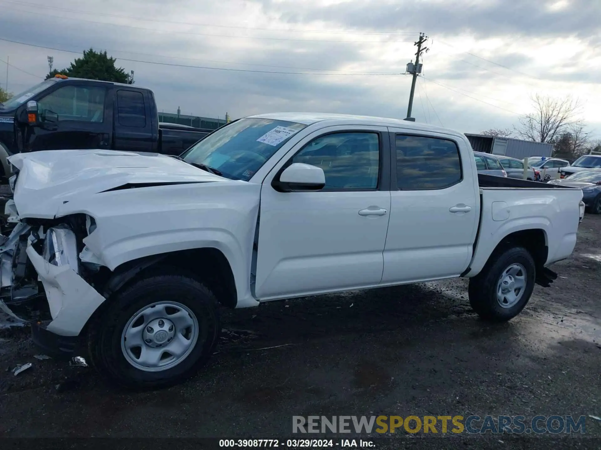 15 fotografías del automóvil dañado 3TYAX5GN6PT076042 TOYOTA TACOMA 2023