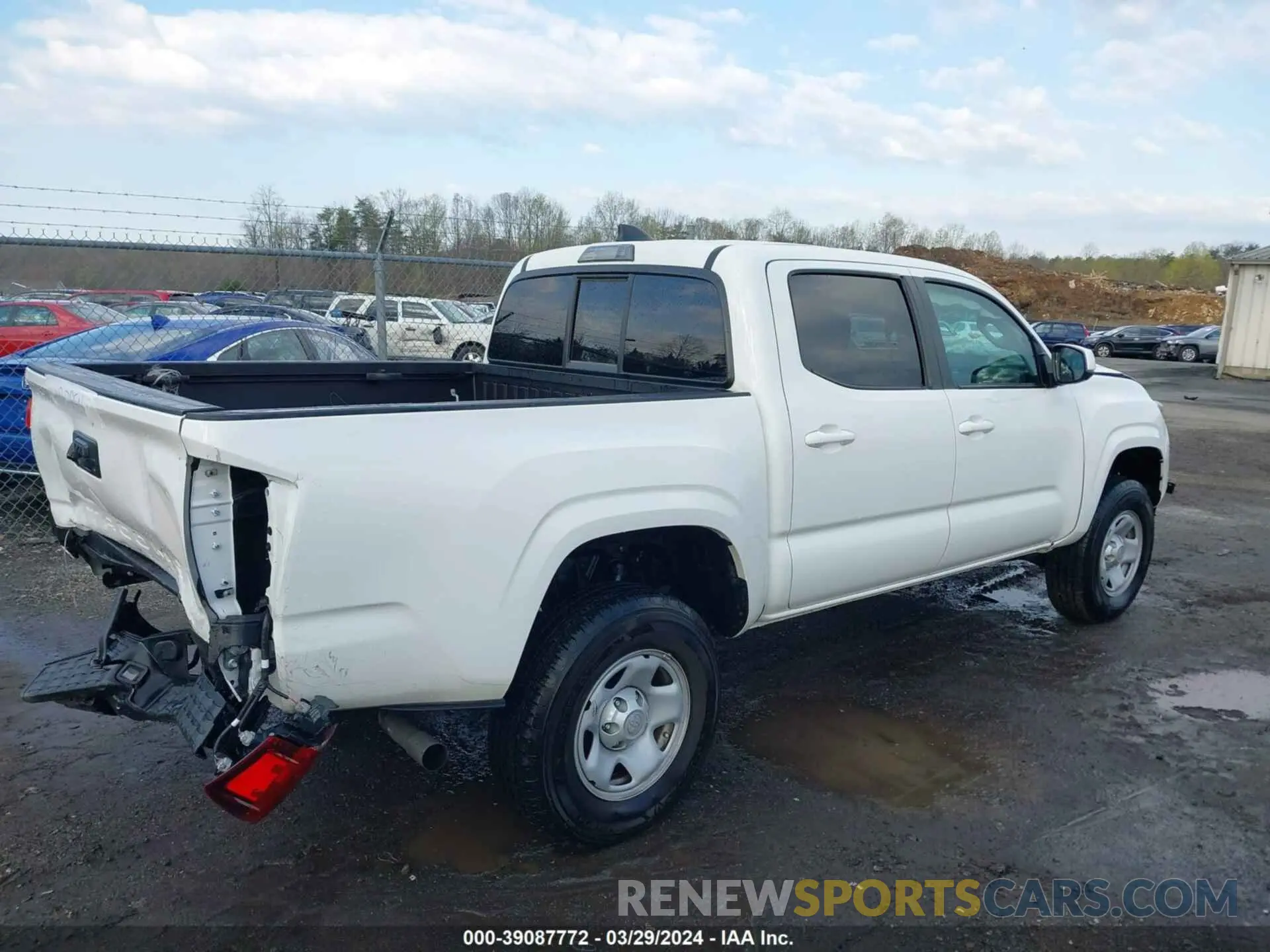 4 fotografías del automóvil dañado 3TYAX5GN6PT076042 TOYOTA TACOMA 2023