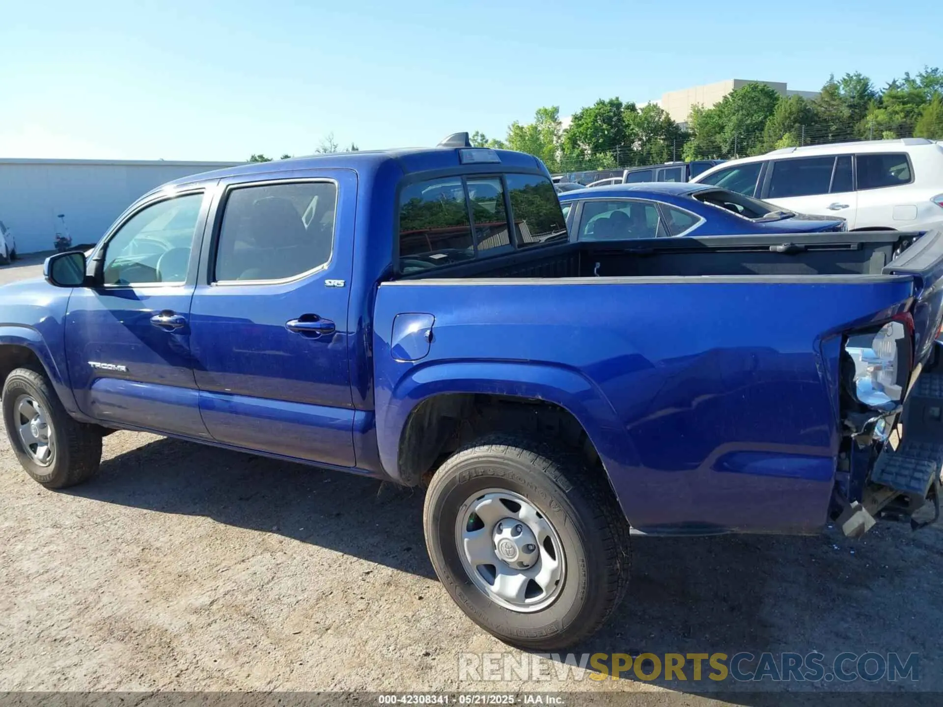 14 fotografías del automóvil dañado 3TYAX5GN6PT090409 TOYOTA TACOMA 2023
