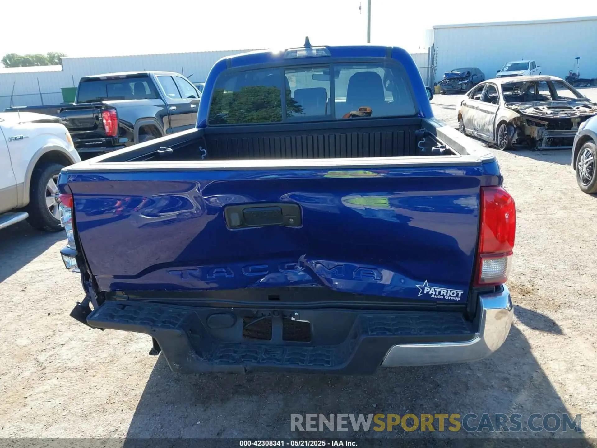 16 fotografías del automóvil dañado 3TYAX5GN6PT090409 TOYOTA TACOMA 2023