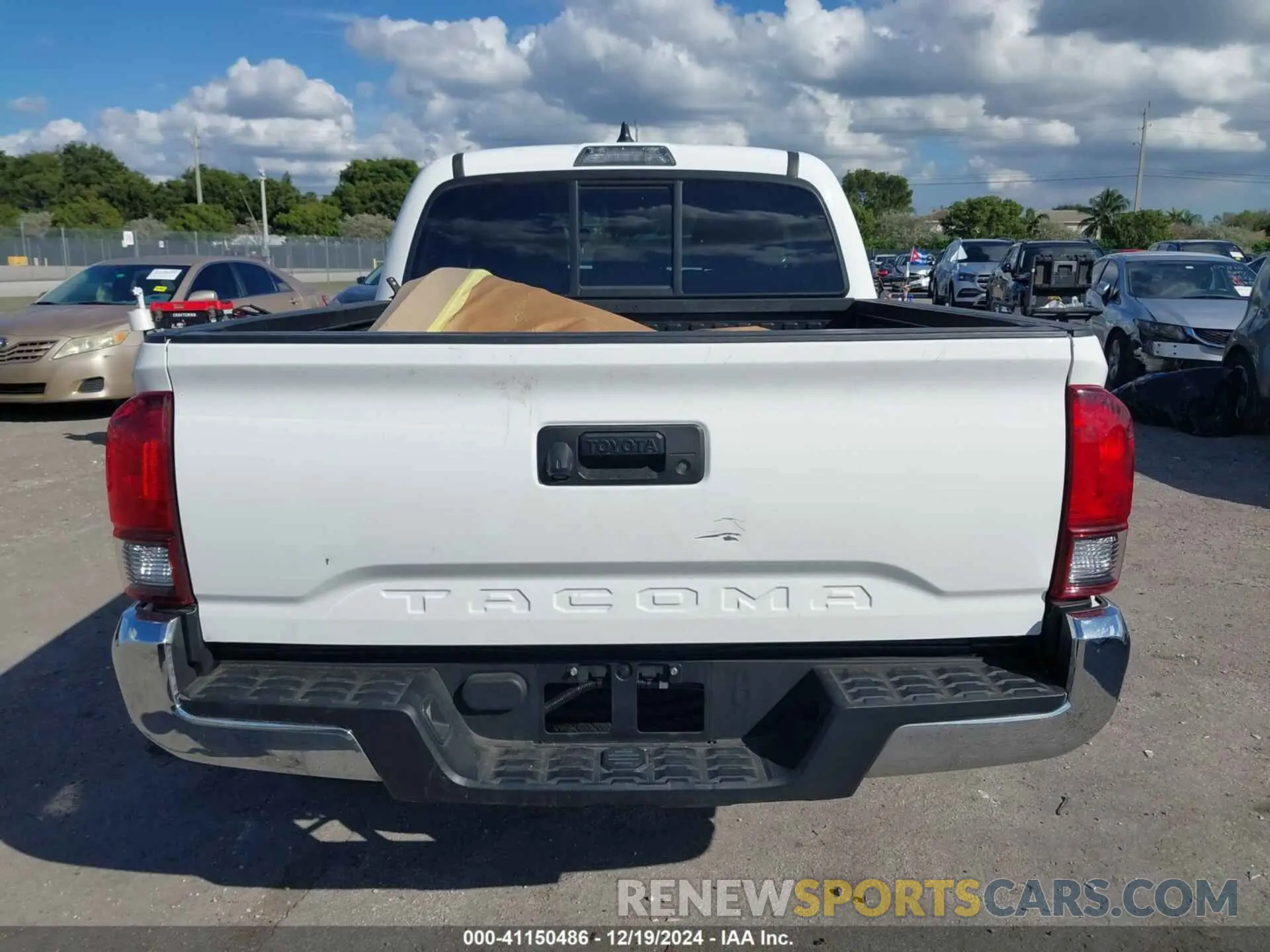 16 fotografías del automóvil dañado 3TYAX5GNXPT072480 TOYOTA TACOMA 2023