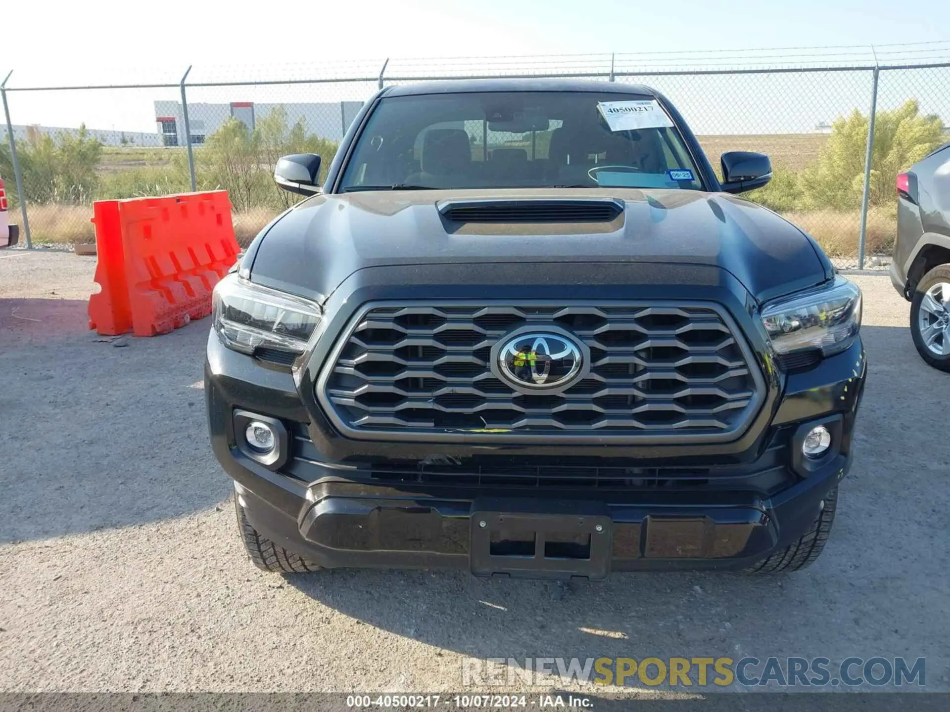 12 fotografías del automóvil dañado 3TYAZ5CN0PT032909 TOYOTA TACOMA 2023