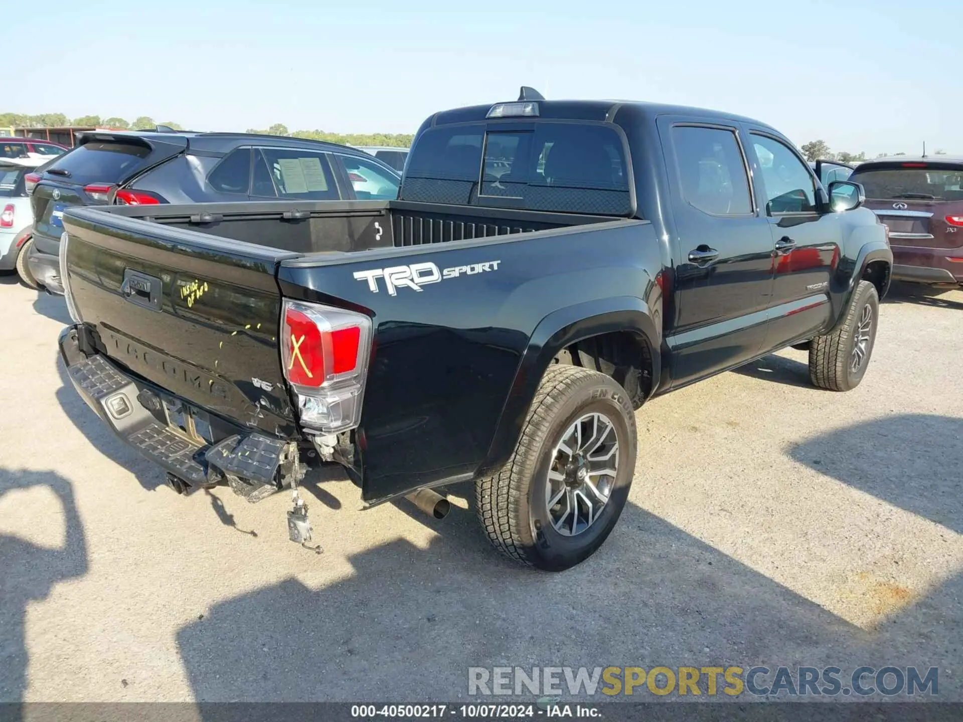 4 fotografías del automóvil dañado 3TYAZ5CN0PT032909 TOYOTA TACOMA 2023