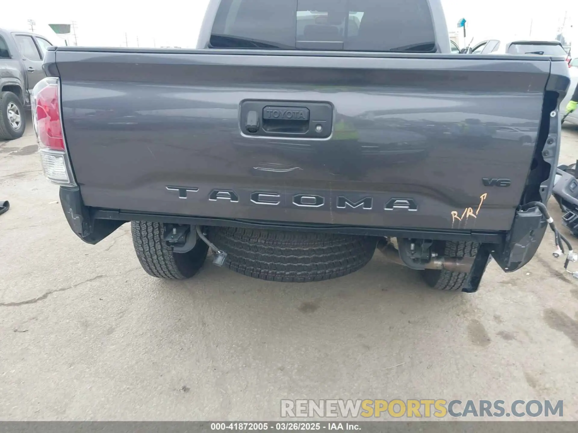 18 fotografías del automóvil dañado 3TYAZ5CN1PT041683 TOYOTA TACOMA 2023