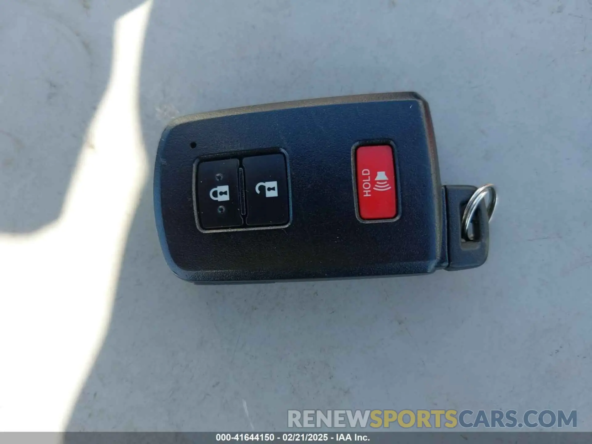 11 fotografías del automóvil dañado 3TYAZ5CN3PT026084 TOYOTA TACOMA 2023