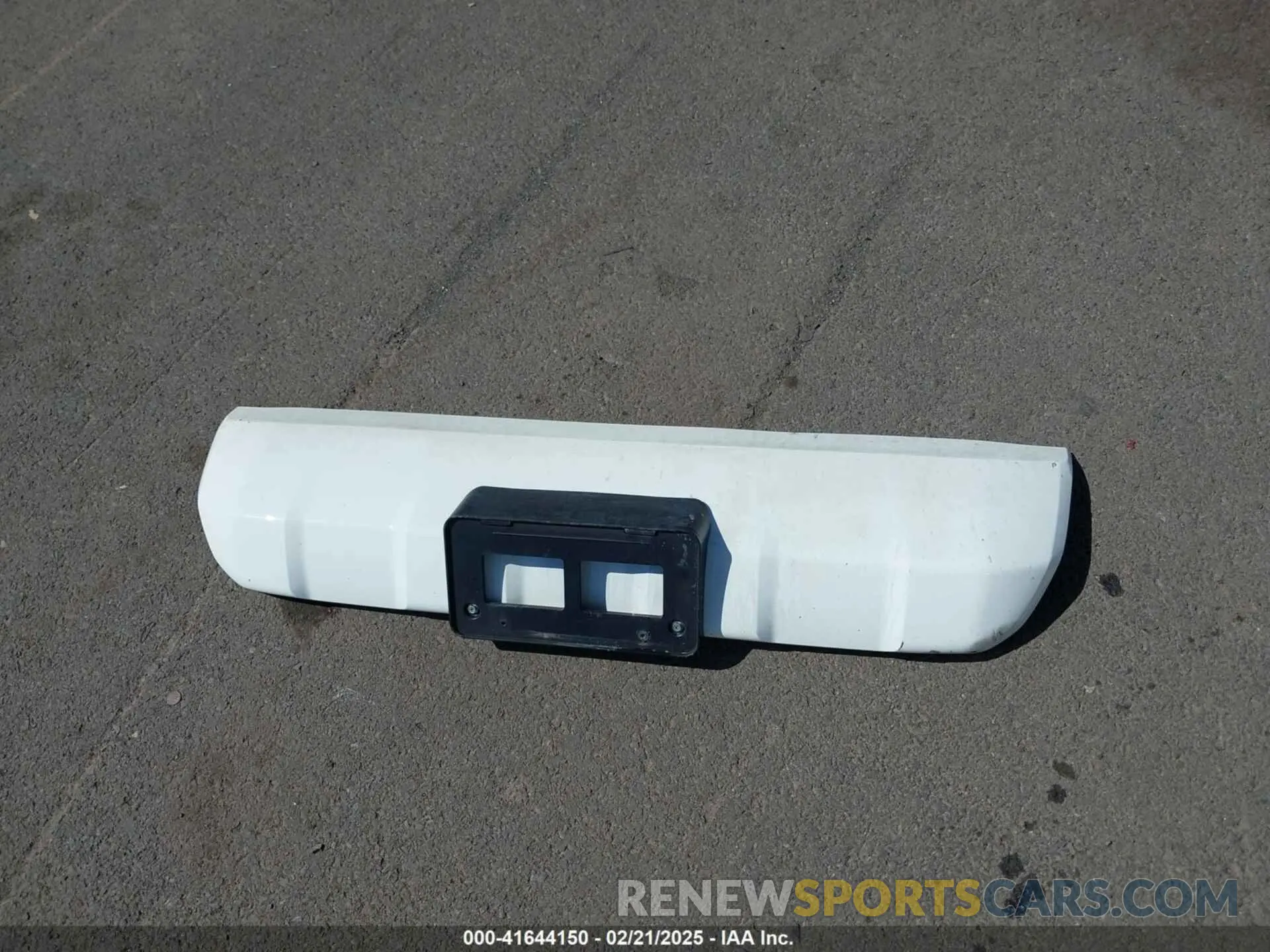 12 fotografías del automóvil dañado 3TYAZ5CN3PT026084 TOYOTA TACOMA 2023