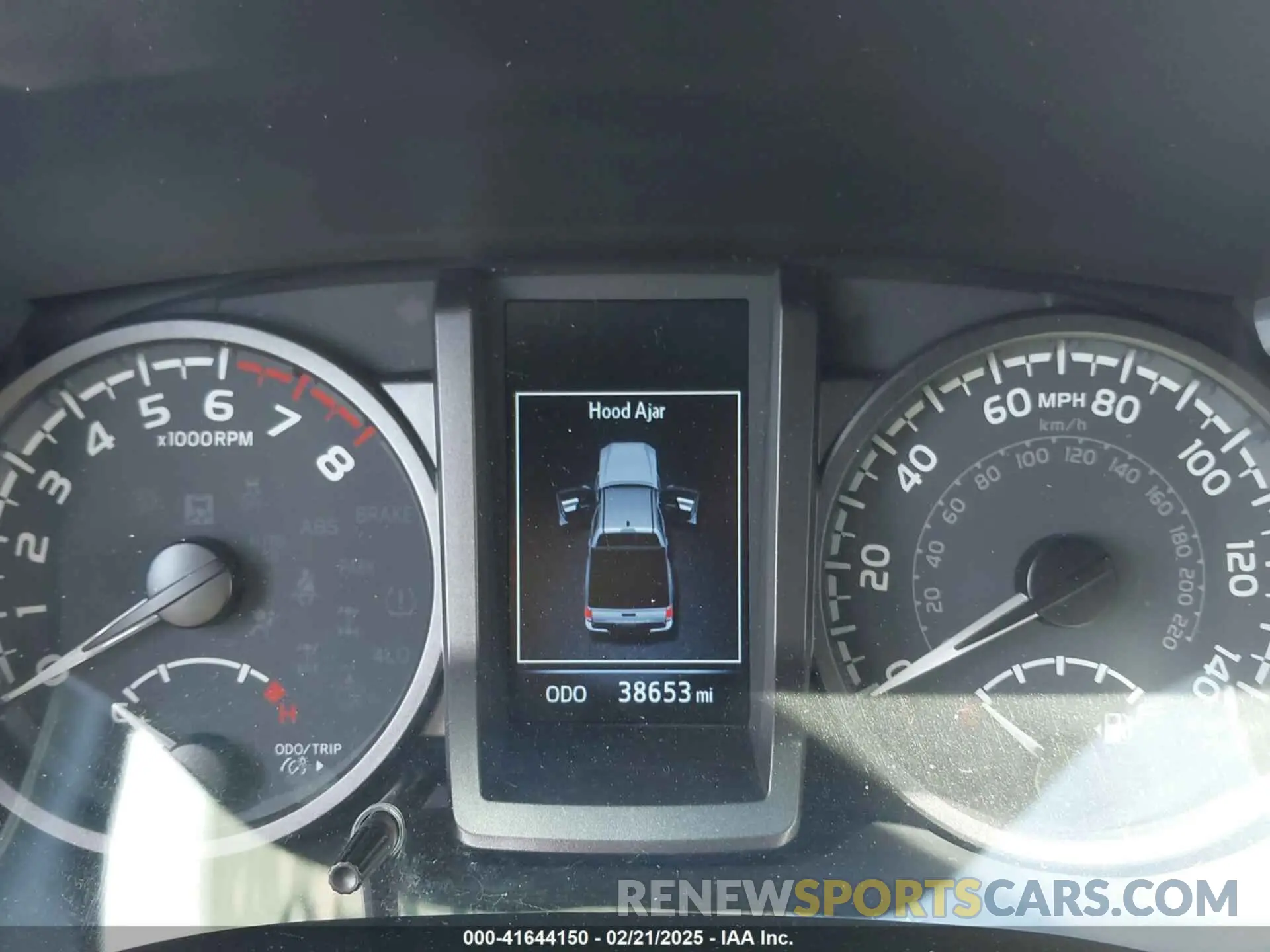 7 fotografías del automóvil dañado 3TYAZ5CN3PT026084 TOYOTA TACOMA 2023