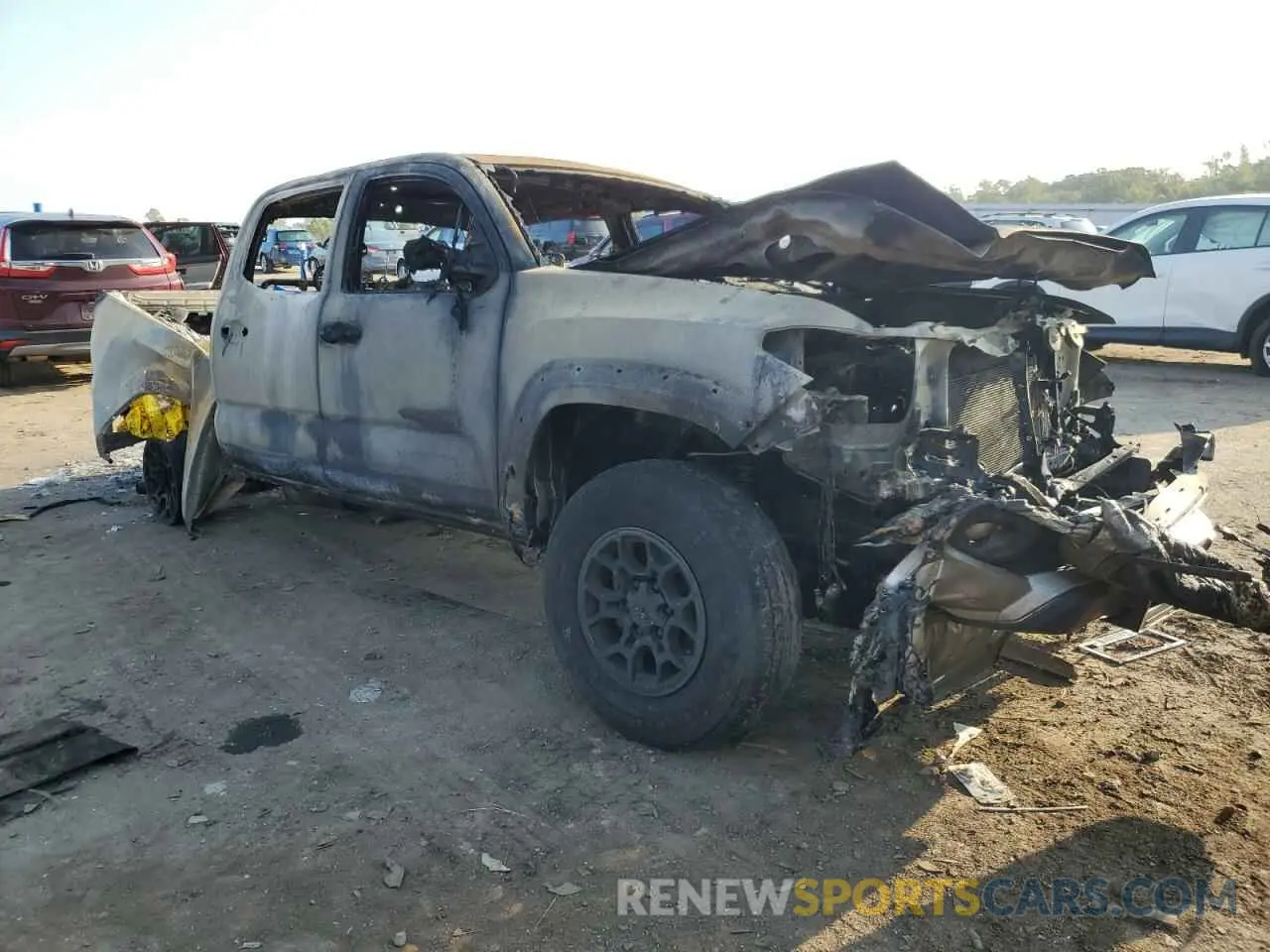 4 fotografías del automóvil dañado 3TYAZ5CN4PT031164 TOYOTA TACOMA 2023