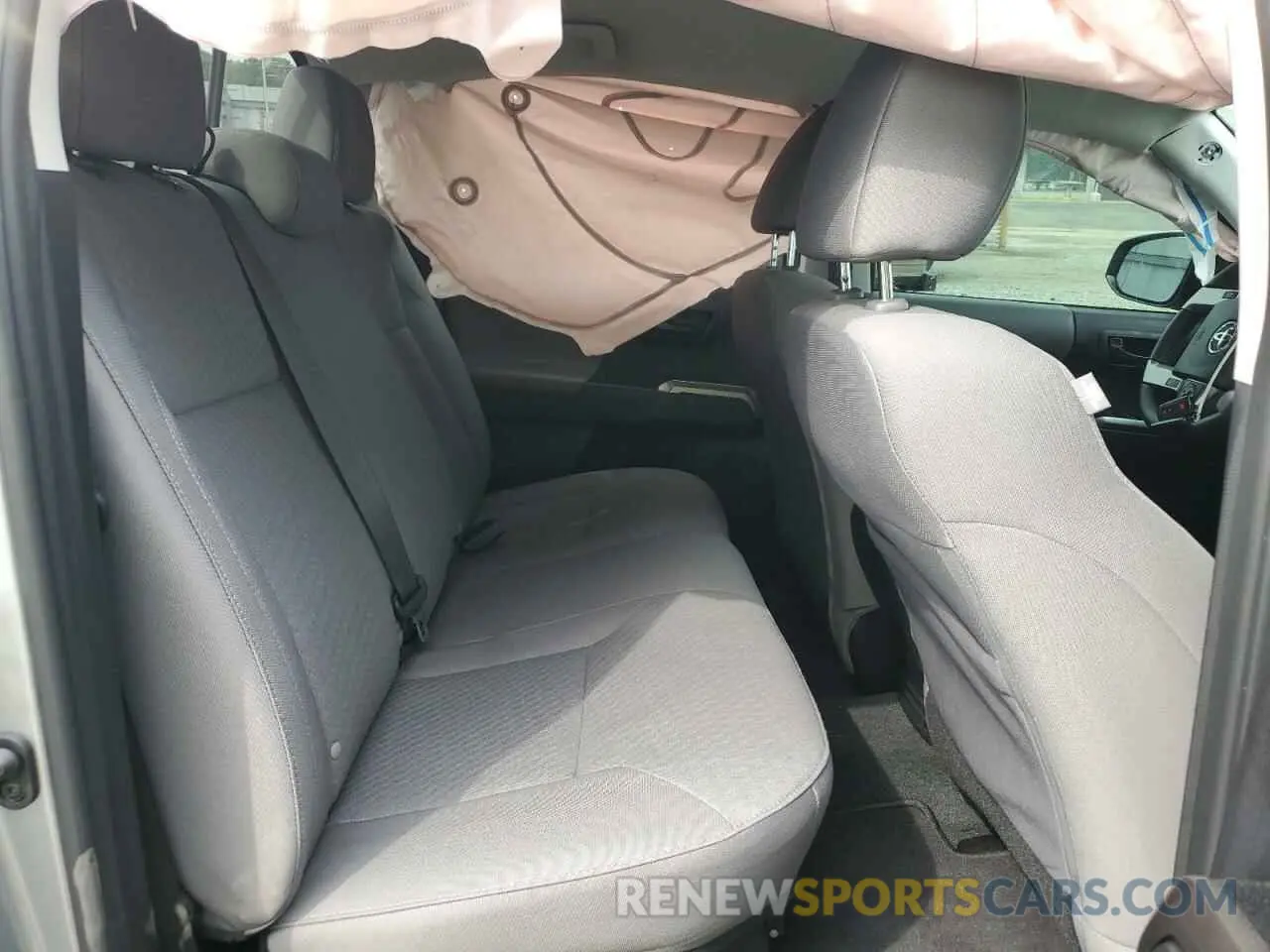 10 fotografías del automóvil dañado 3TYAZ5CN5PT039824 TOYOTA TACOMA 2023