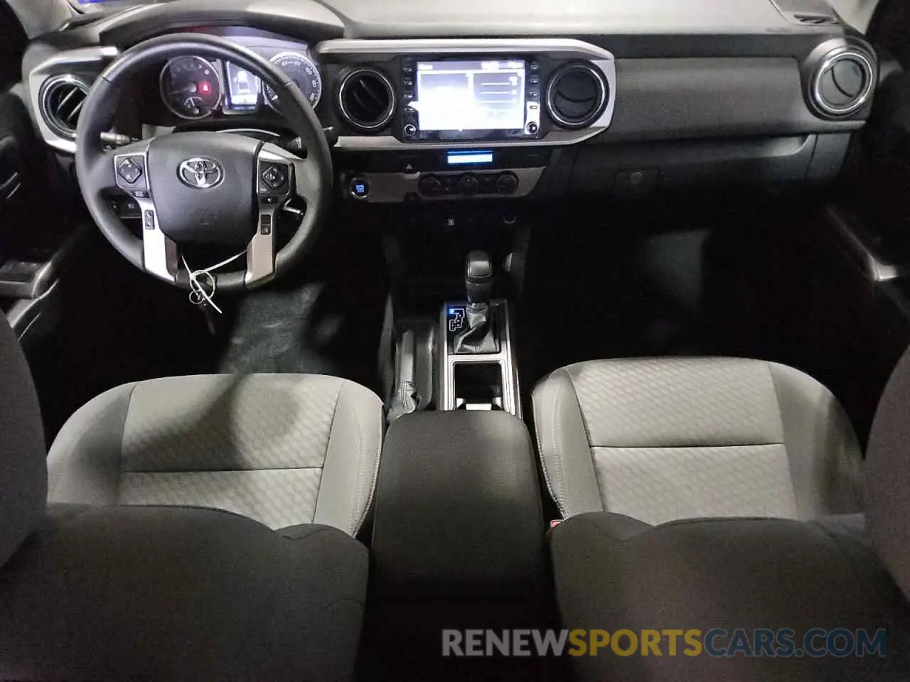 8 fotografías del automóvil dañado 3TYAZ5CN7PT036651 TOYOTA TACOMA 2023