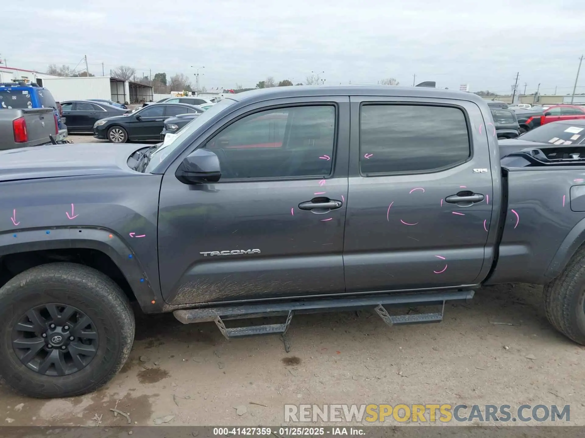 15 fotografías del automóvil dañado 3TYBZ5DN4PT002475 TOYOTA TACOMA 2023