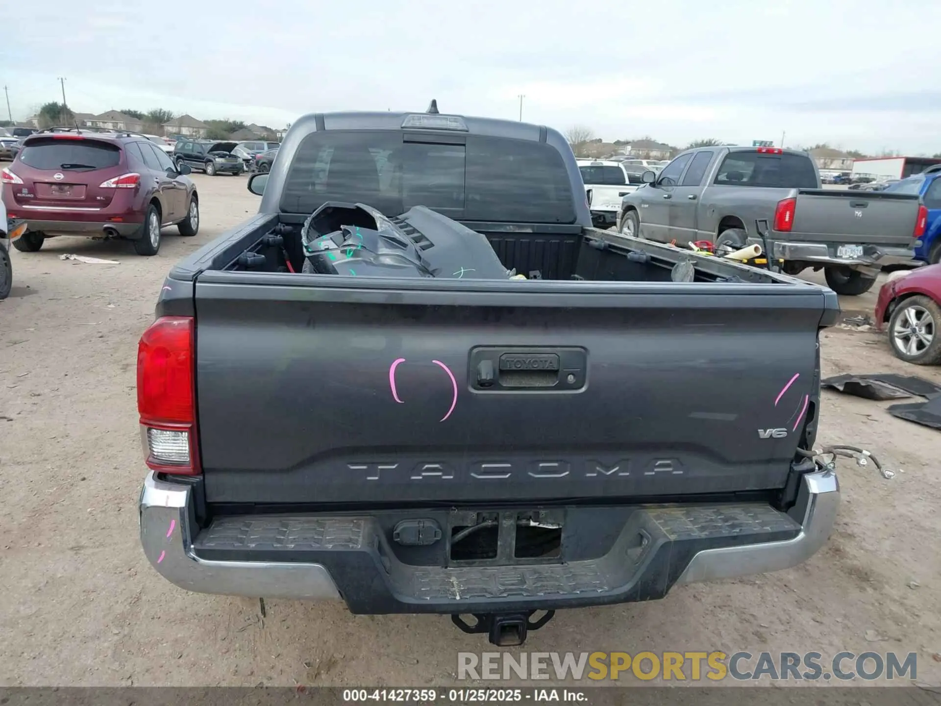 17 fotografías del automóvil dañado 3TYBZ5DN4PT002475 TOYOTA TACOMA 2023