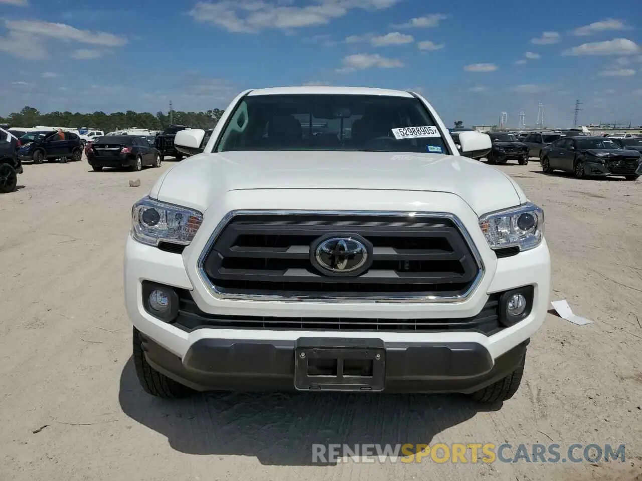 5 fotografías del automóvil dañado 3TYBZ5DNXPT002674 TOYOTA TACOMA 2023