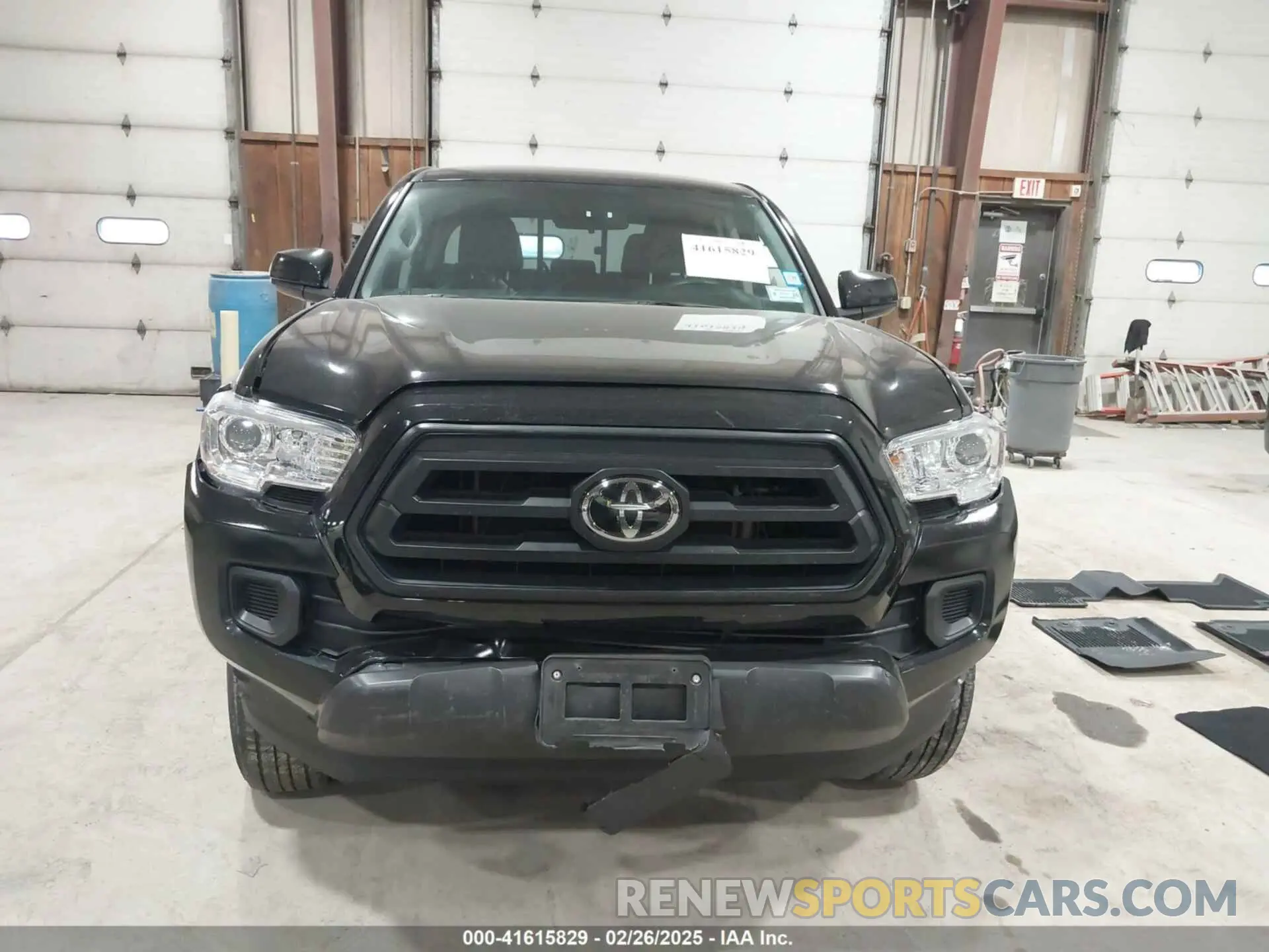 12 fotografías del automóvil dañado 3TYCZ5AN0PT104722 TOYOTA TACOMA 2023