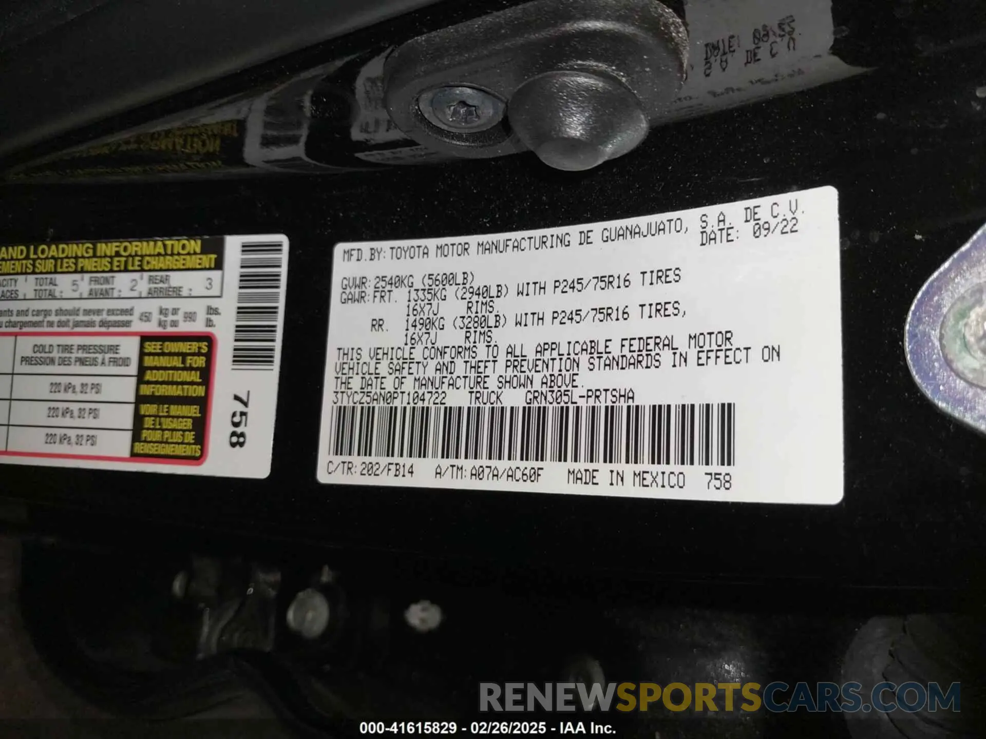 9 fotografías del automóvil dañado 3TYCZ5AN0PT104722 TOYOTA TACOMA 2023